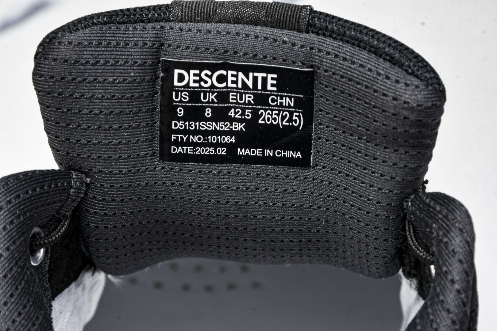 DESCENTE 尺码39-46

纯原版出品-迪桑特 DESCENTE SKI STYLE系列 SNO
