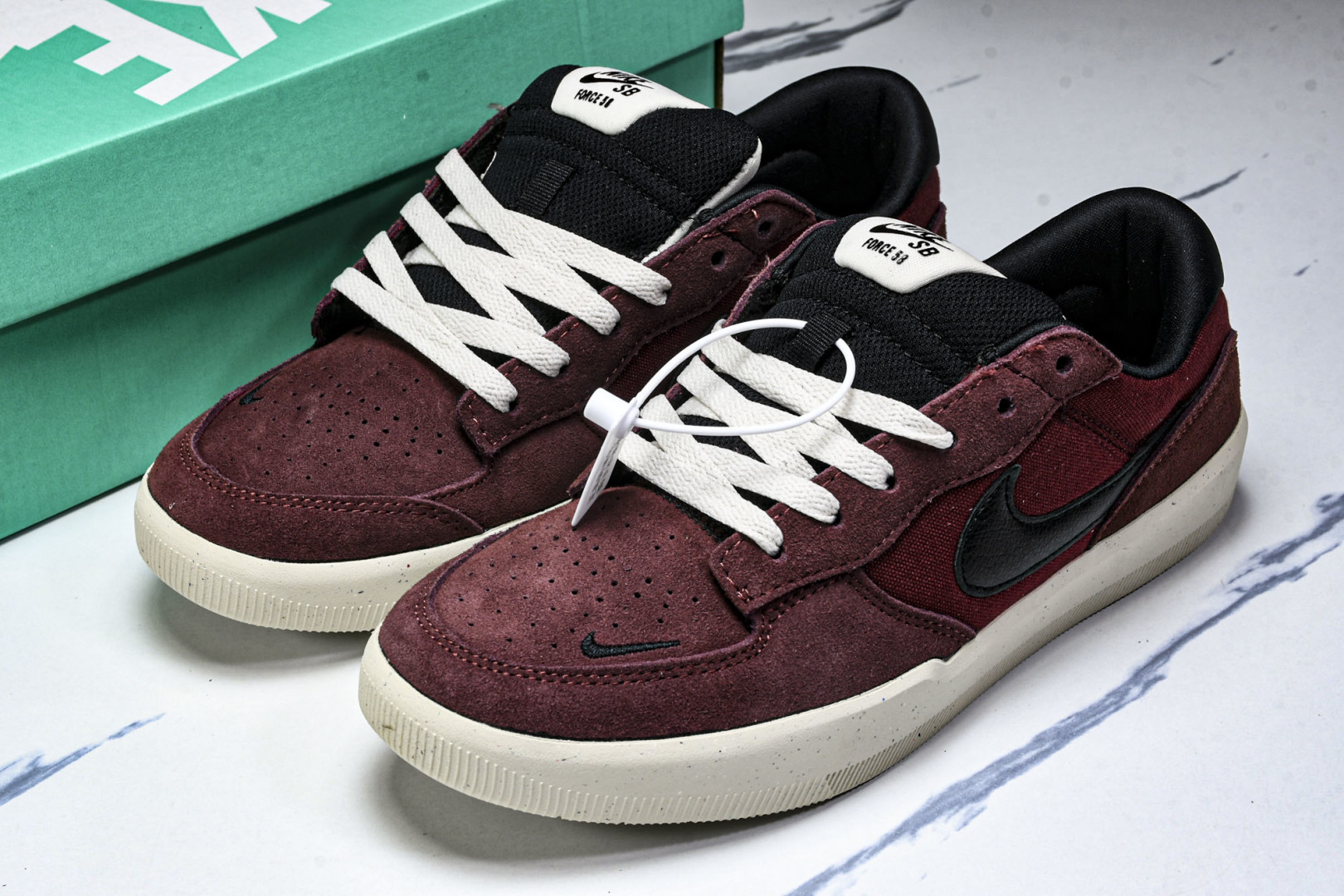 NK 尺码35.5-45

纯原版出品-SB Force 58 耐克简版复古滑板鞋 DV5477-602