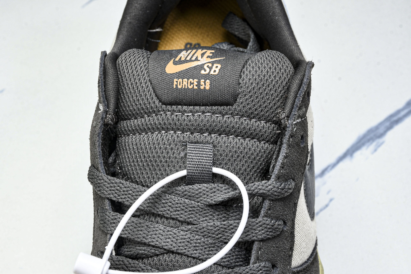 NK 尺码35.5-45

纯原版出品-SB Force 58 耐克简版复古滑板鞋 DV5477-102