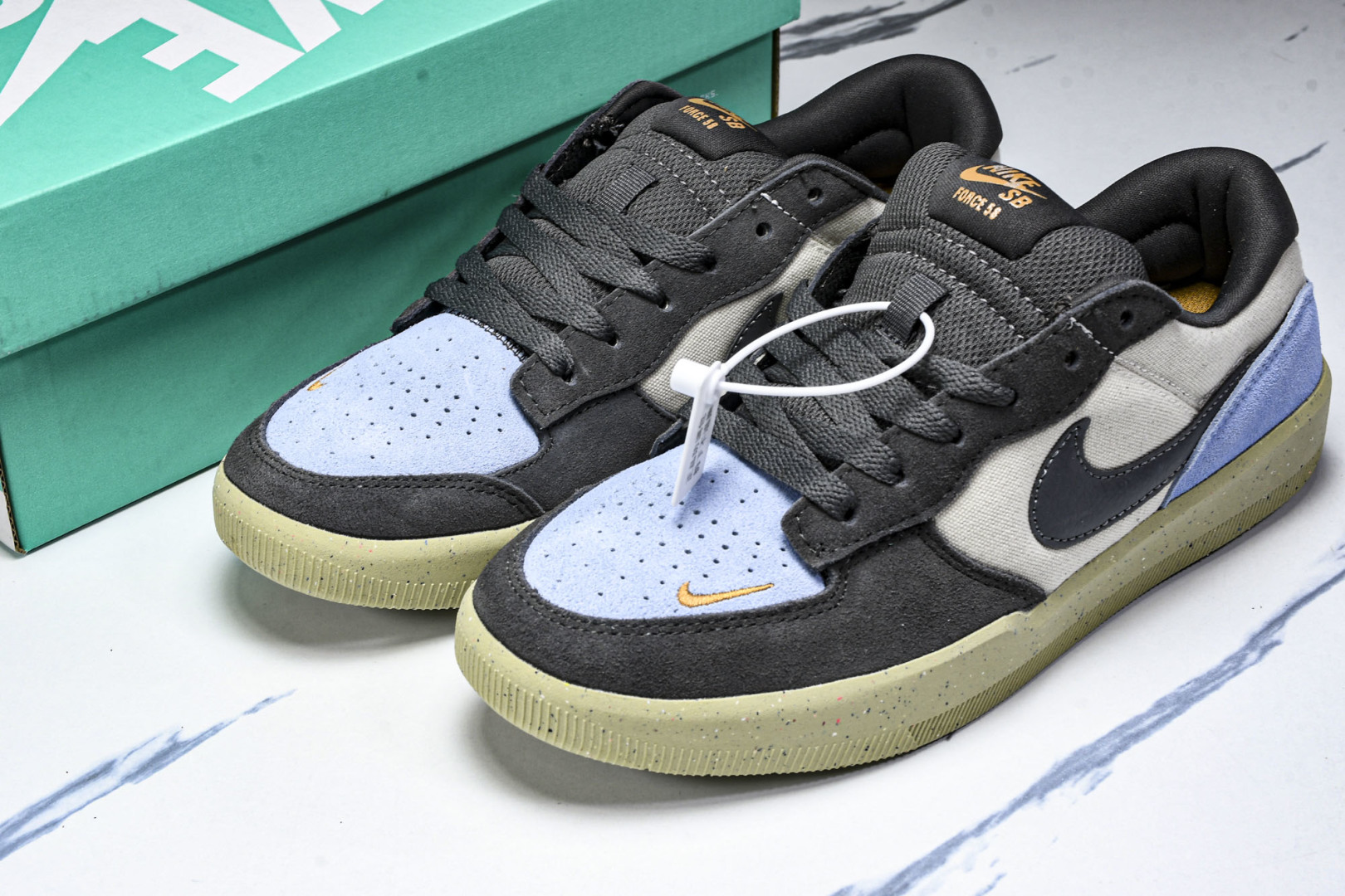 NK 尺码35.5-45

纯原版出品-SB Force 58 耐克简版复古滑板鞋 DV5477-102