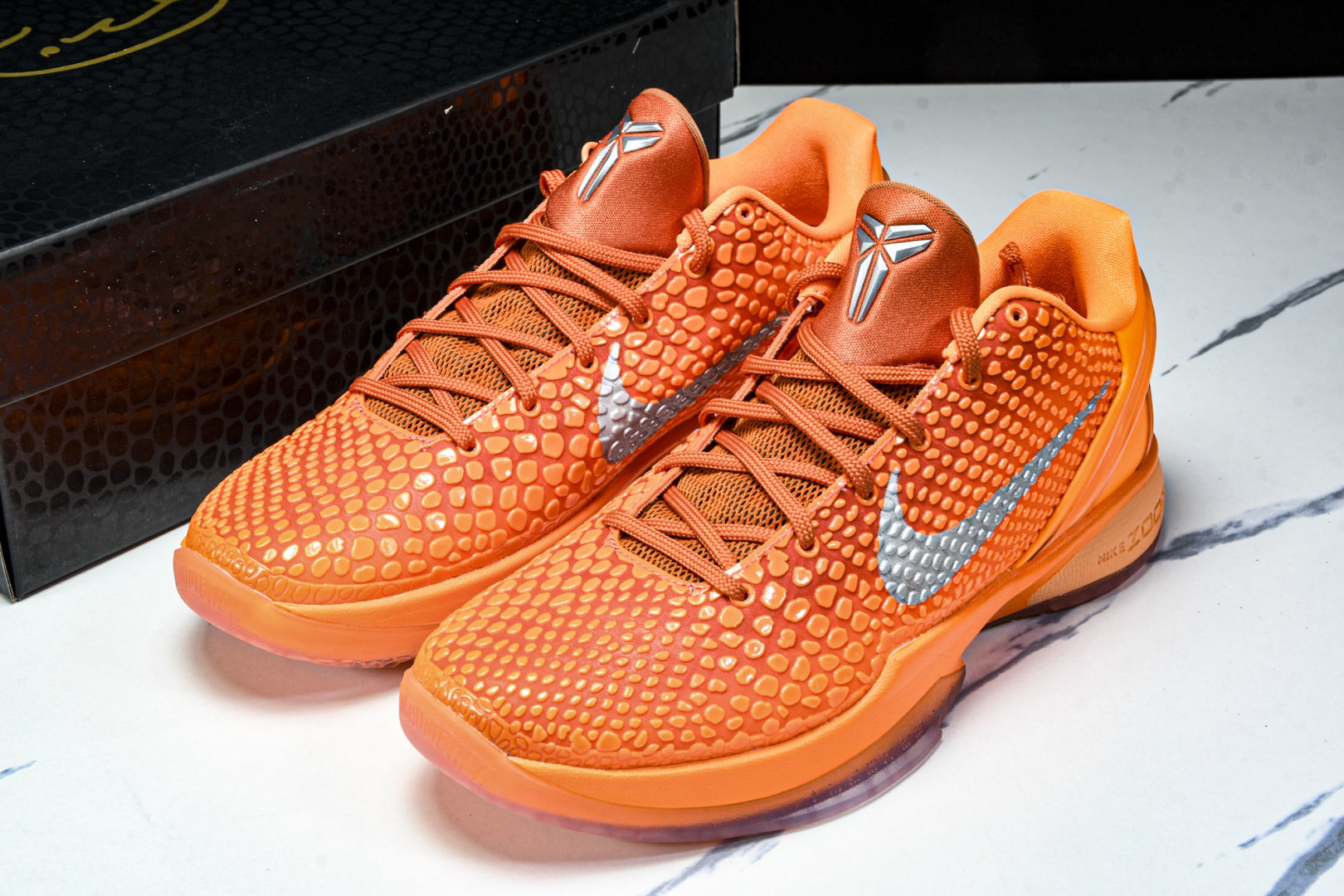 科比6 橙银 尺码40-48.5

纯原版出品-NK Kobe 6 Protro Total Orang