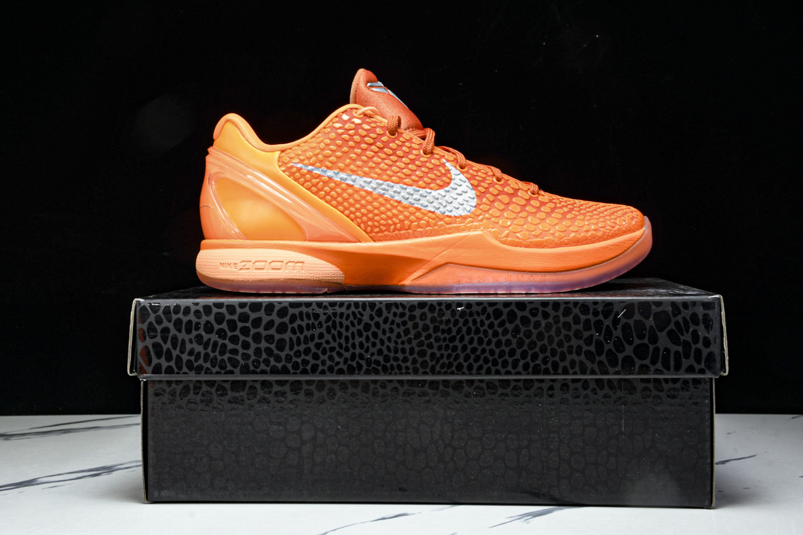 科比6 橙银 尺码40-48.5

纯原版出品-NK Kobe 6 Protro Total Orang