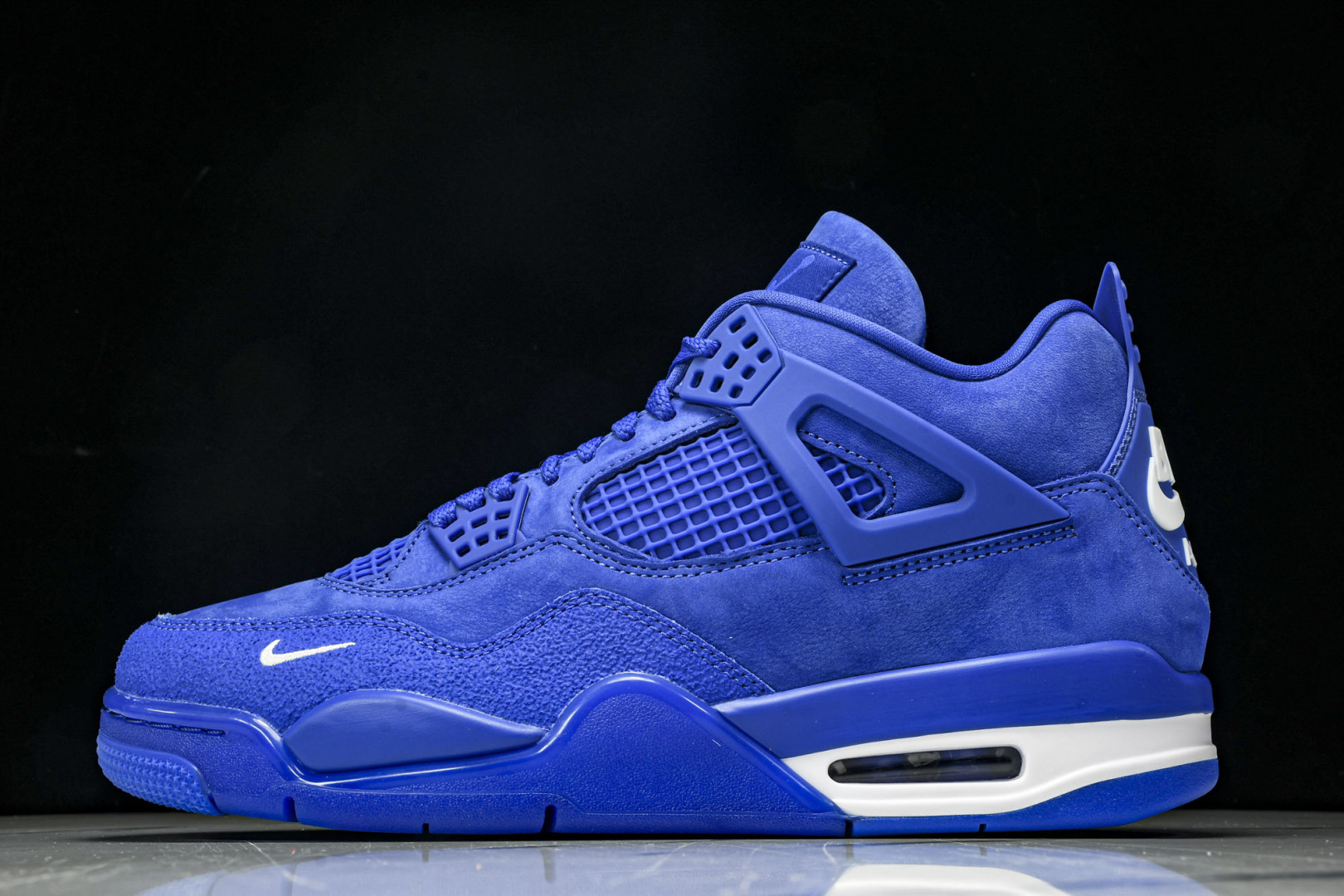 AJ4蓝 尺码40-48.5

纯原版出品-Nigel Sylvester x Air Jordan 4