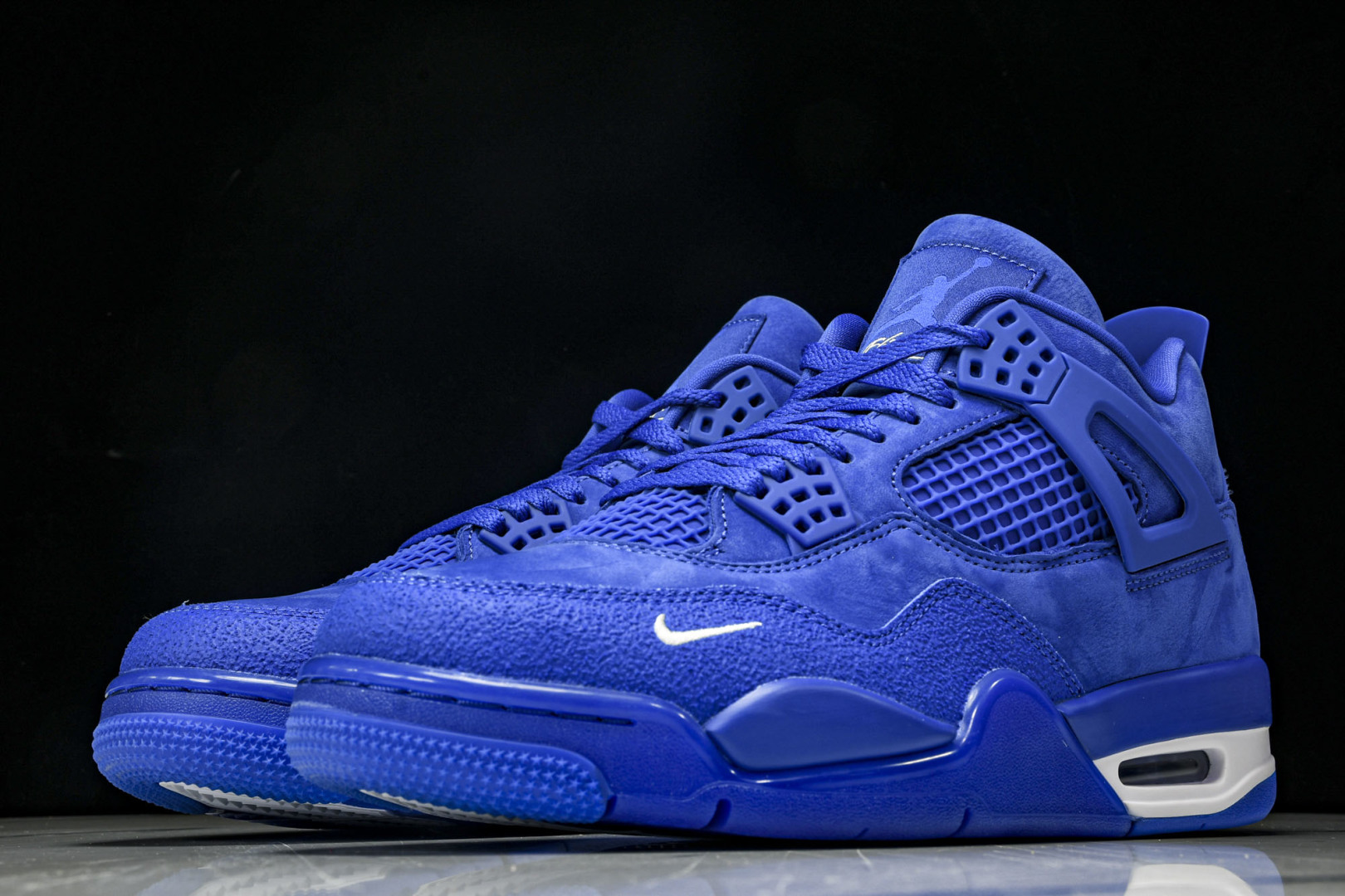 AJ4蓝 尺码40-48.5

纯原版出品-Nigel Sylvester x Air Jordan 4