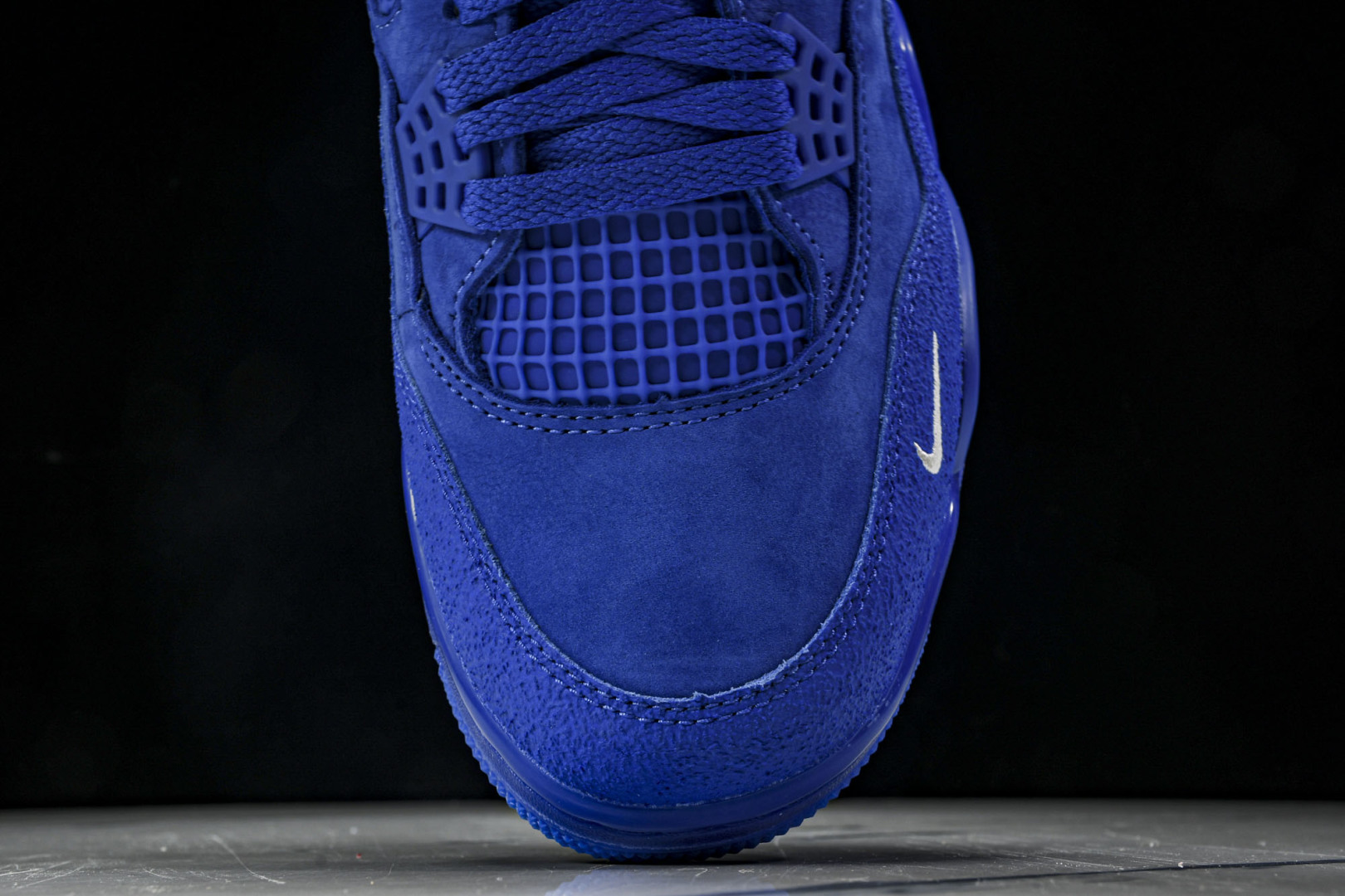 AJ4蓝 尺码40-48.5

纯原版出品-Nigel Sylvester x Air Jordan 4