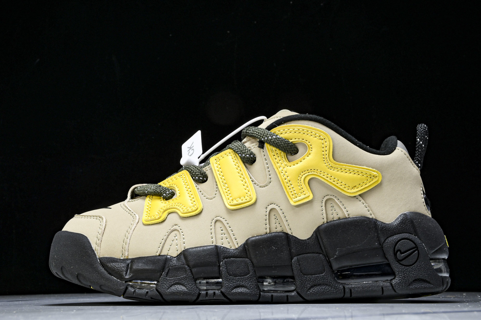  NKAmbush x Nk Air More Uptempo Low 联名款 大Air皮蓬 沙漠联 F