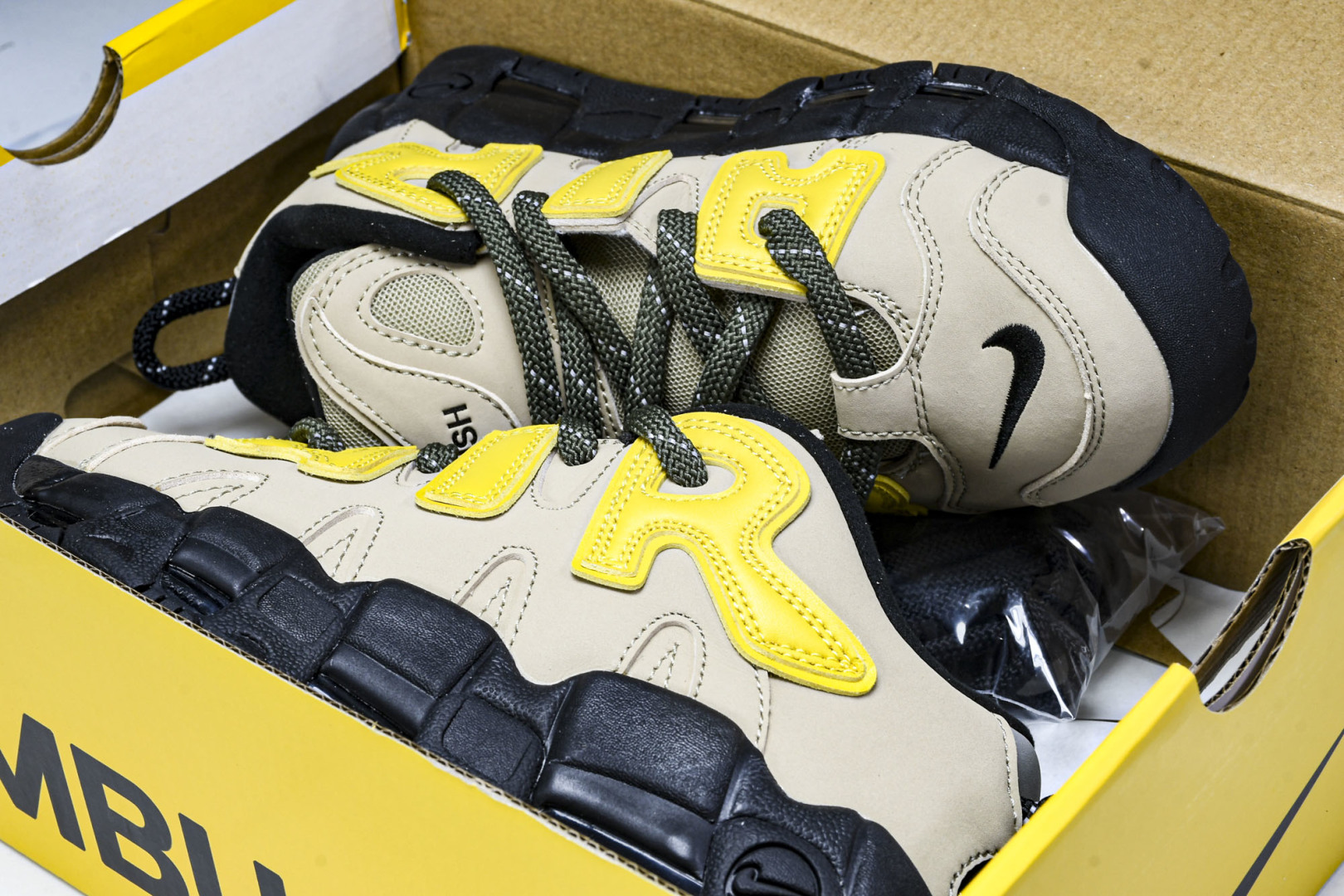  NKAmbush x Nk Air More Uptempo Low 联名款 大Air皮蓬 沙漠联 F