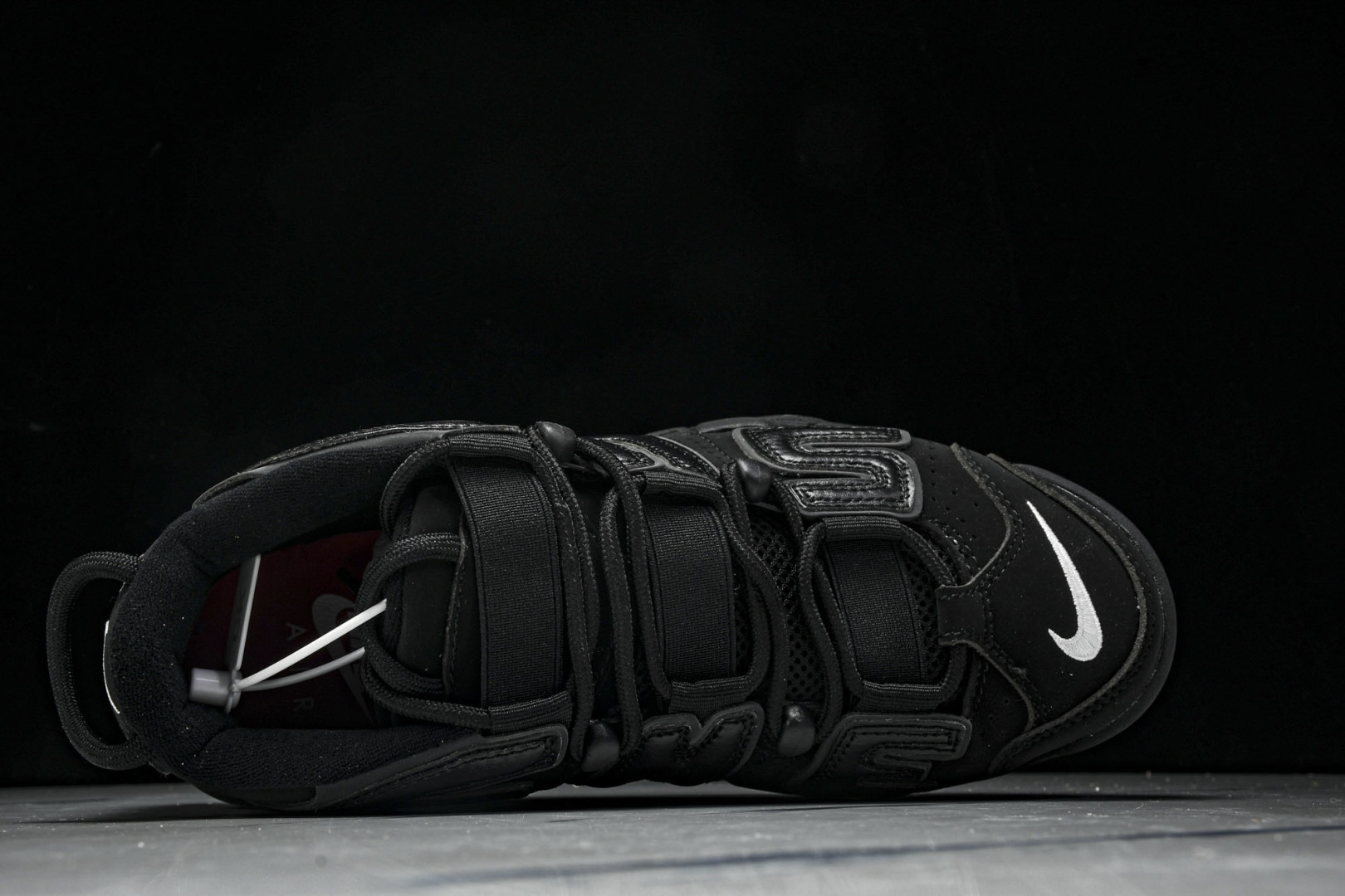  NKSupreme x Nike Air More Uptempo 大Air 黑白  001 尺寸 3