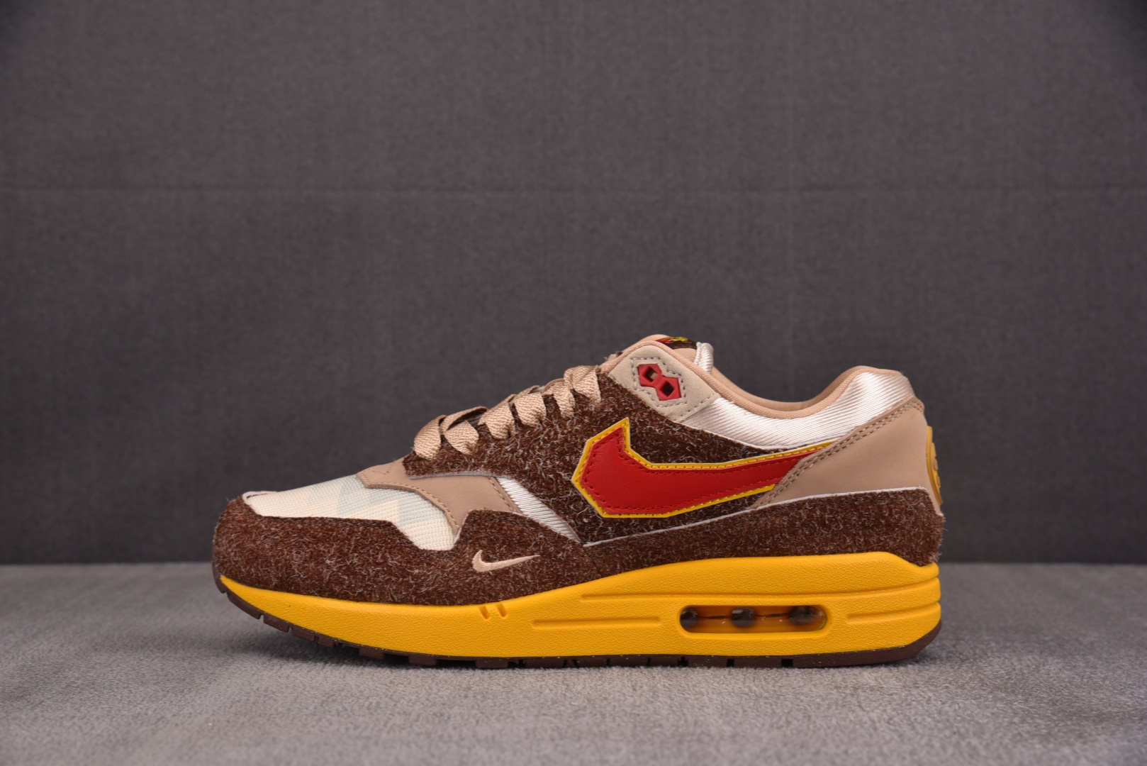 Max1 尺码36-47.5

纯原版出品-SWOOSH x  Nike Air Max 1 “Big 
