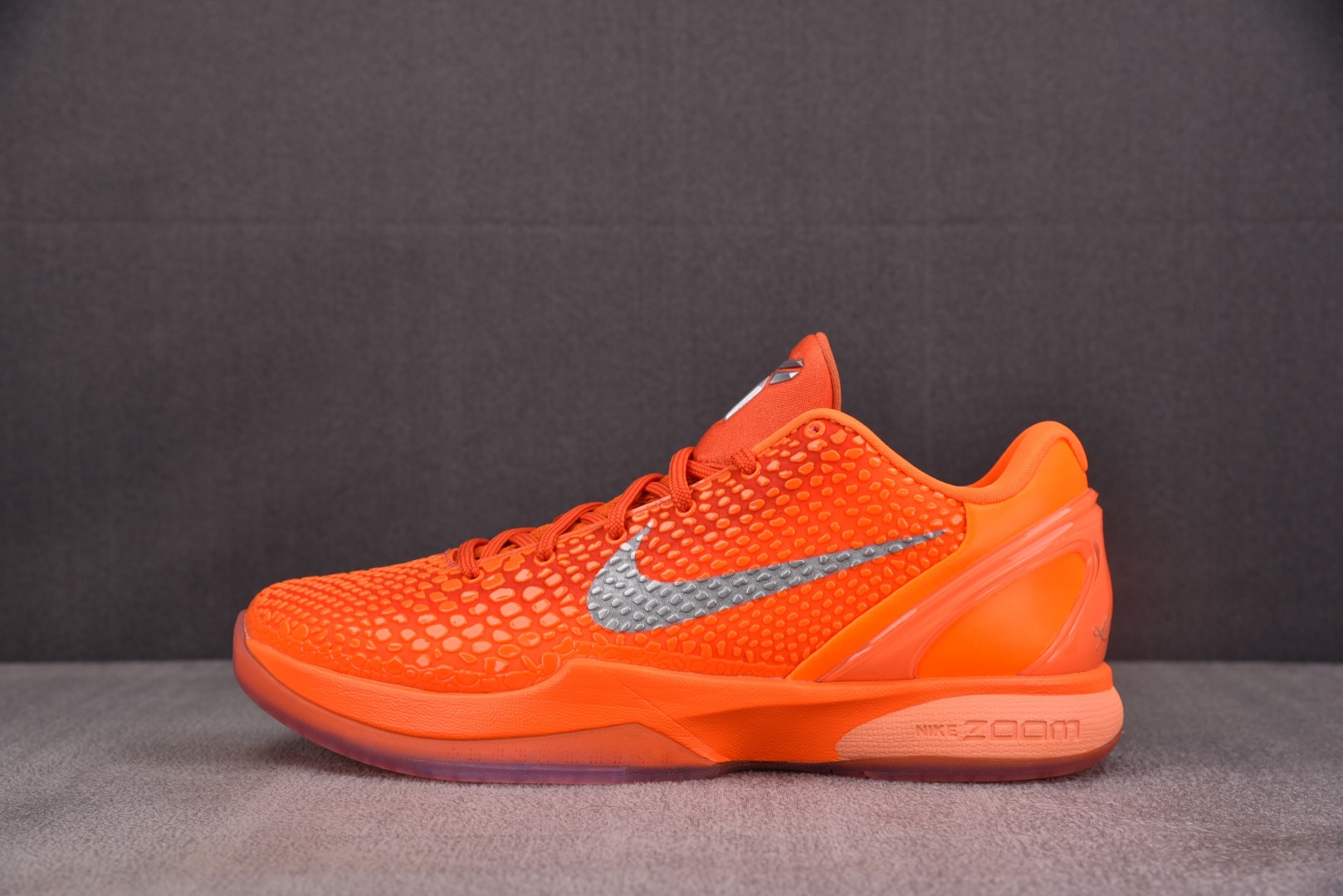 科比6 橙银 尺码40-48.5

纯原版出品-NK Kobe 6 Protro Total Orang