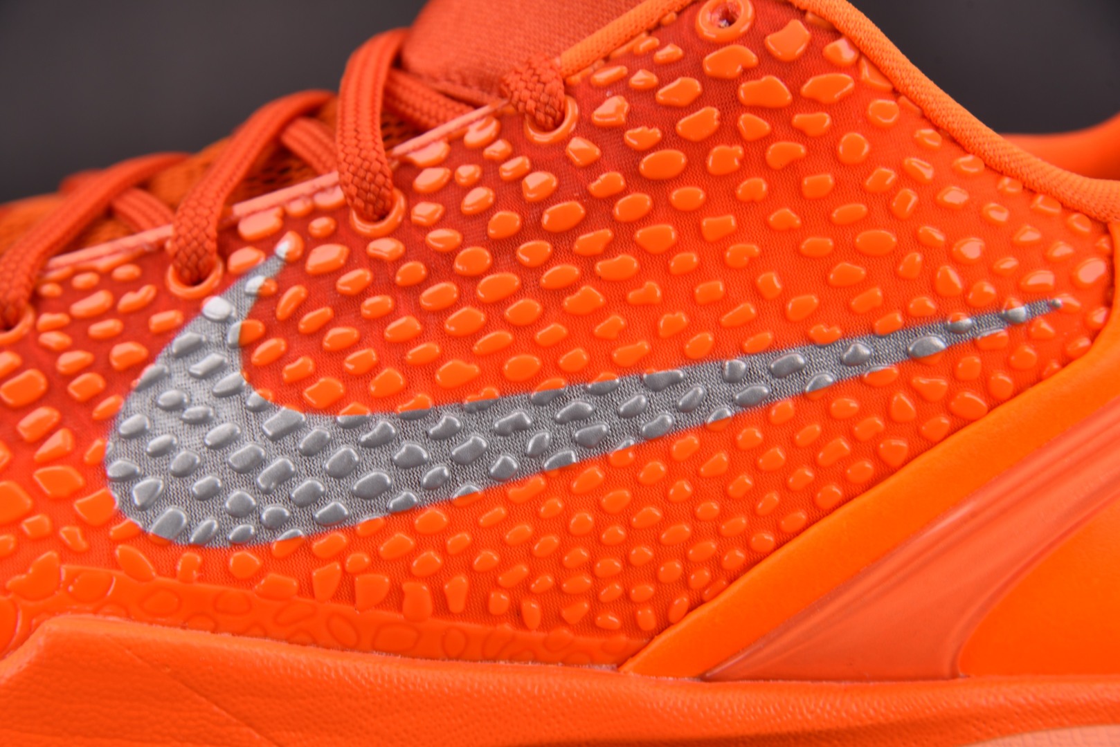 科比6 橙银 尺码40-48.5

纯原版出品-NK Kobe 6 Protro Total Orang