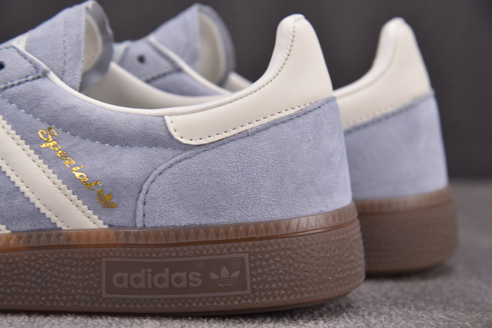 Originals 尺码36-45

纯原出品-Handball Spezial 阿迪达斯经典款复古休闲