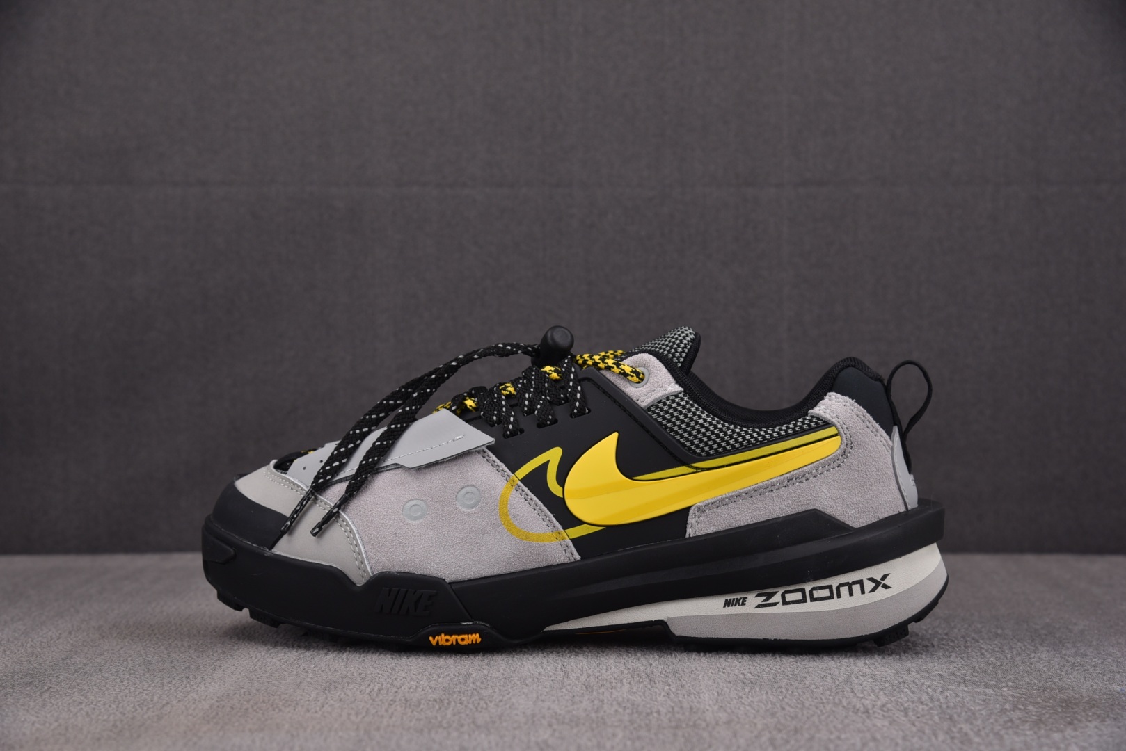 Sacai 尺码36-46

纯原版出品-NK Zegamadome SP sacai Matte Si