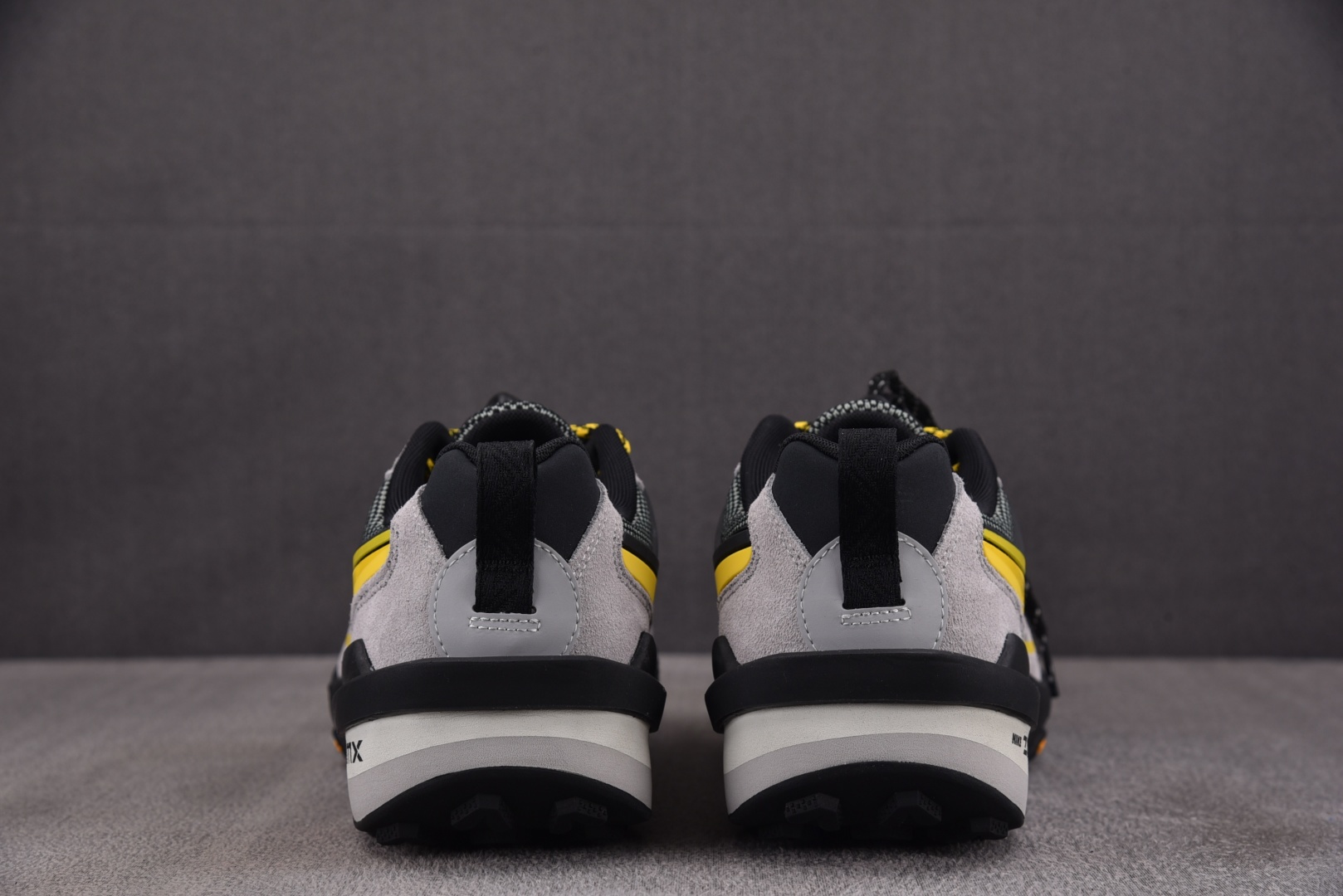 Sacai 尺码36-46

纯原版出品-NK Zegamadome SP sacai Matte Si