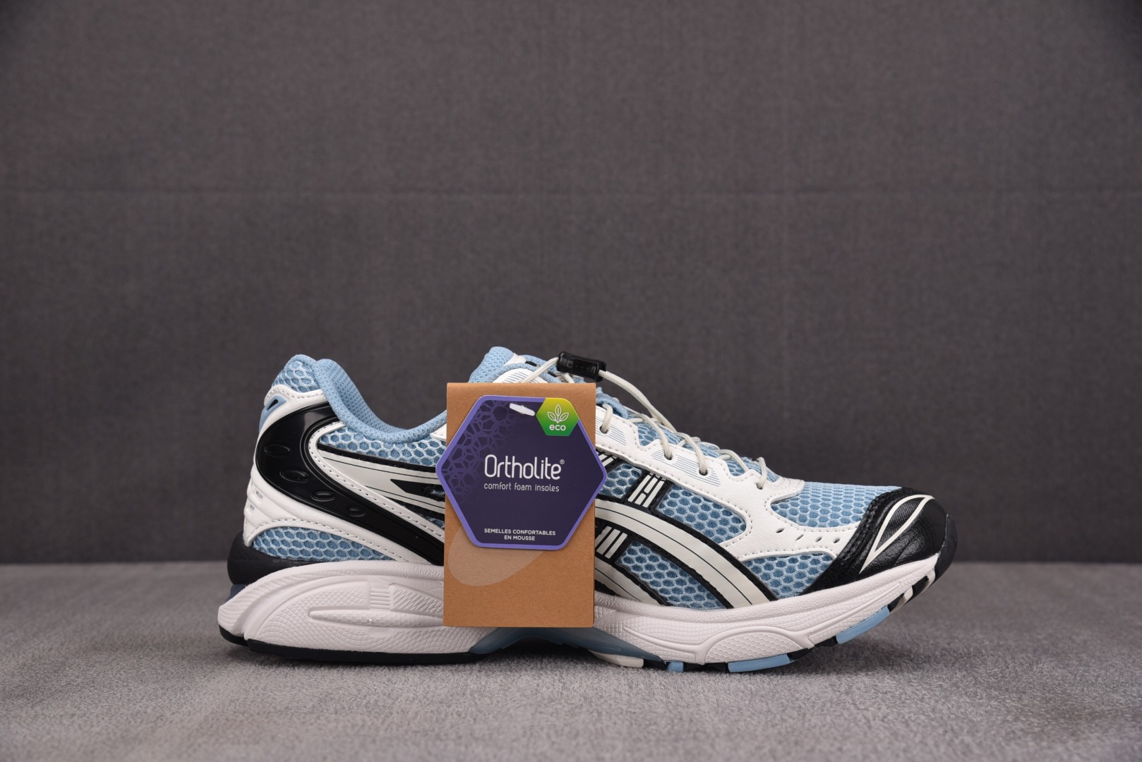 Asics 尺码36-47

纯原版出品-Asics Gel Kayano 14 Black Pure 