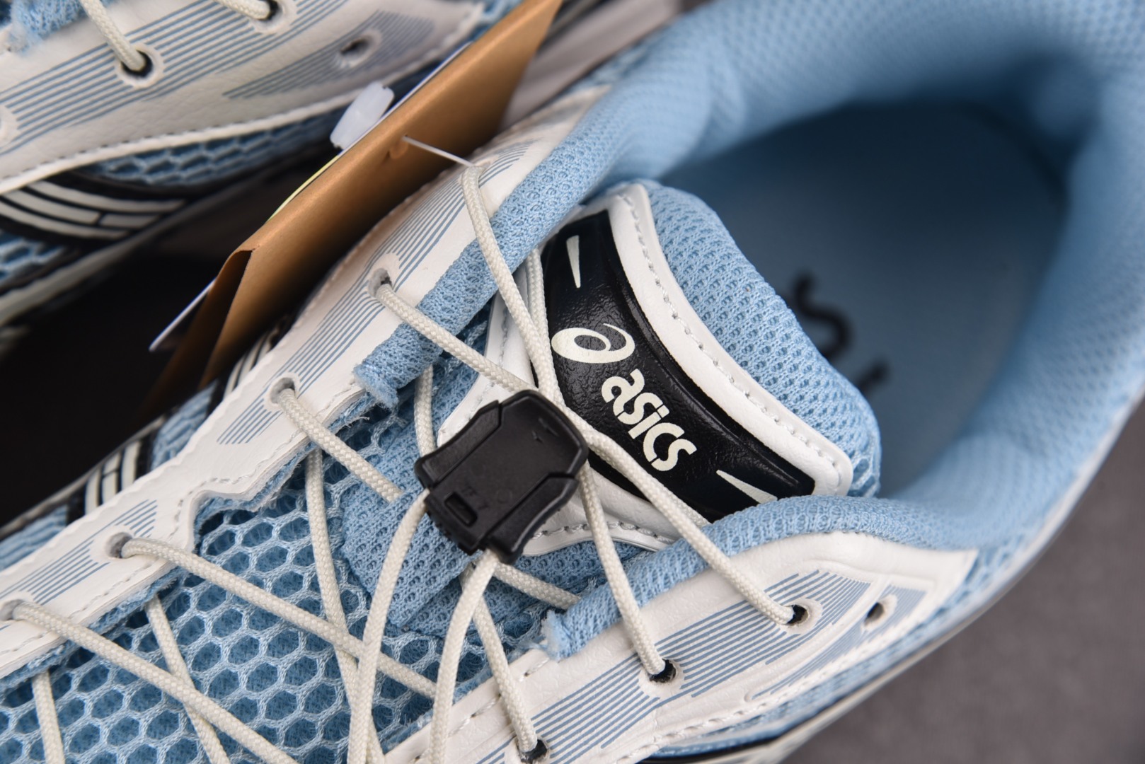 Asics 尺码36-47

纯原版出品-Asics Gel Kayano 14 Black Pure 