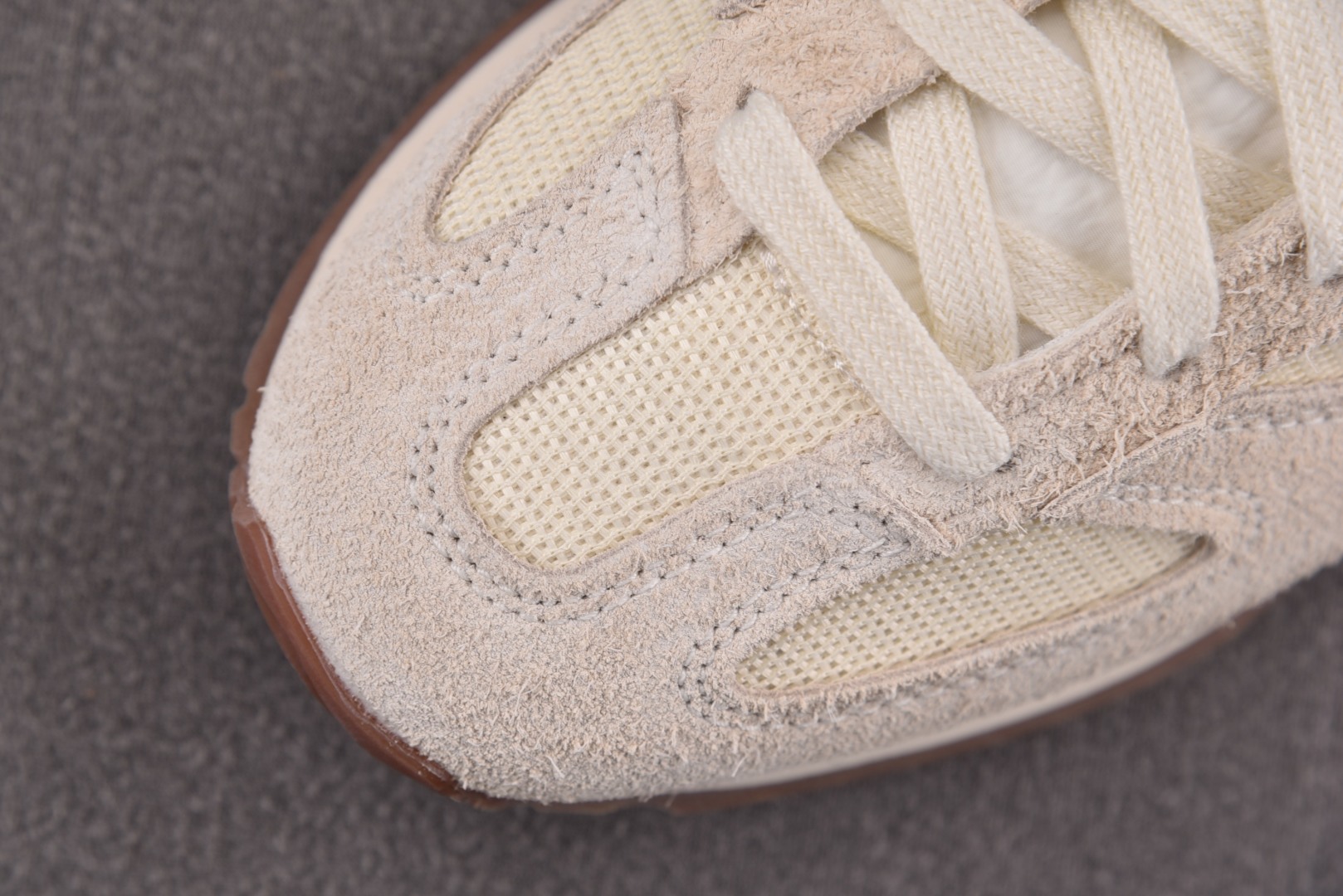 NB471 尺码36-47

纯原出品-New Balance 471 米蓝 U471AA YZ002-