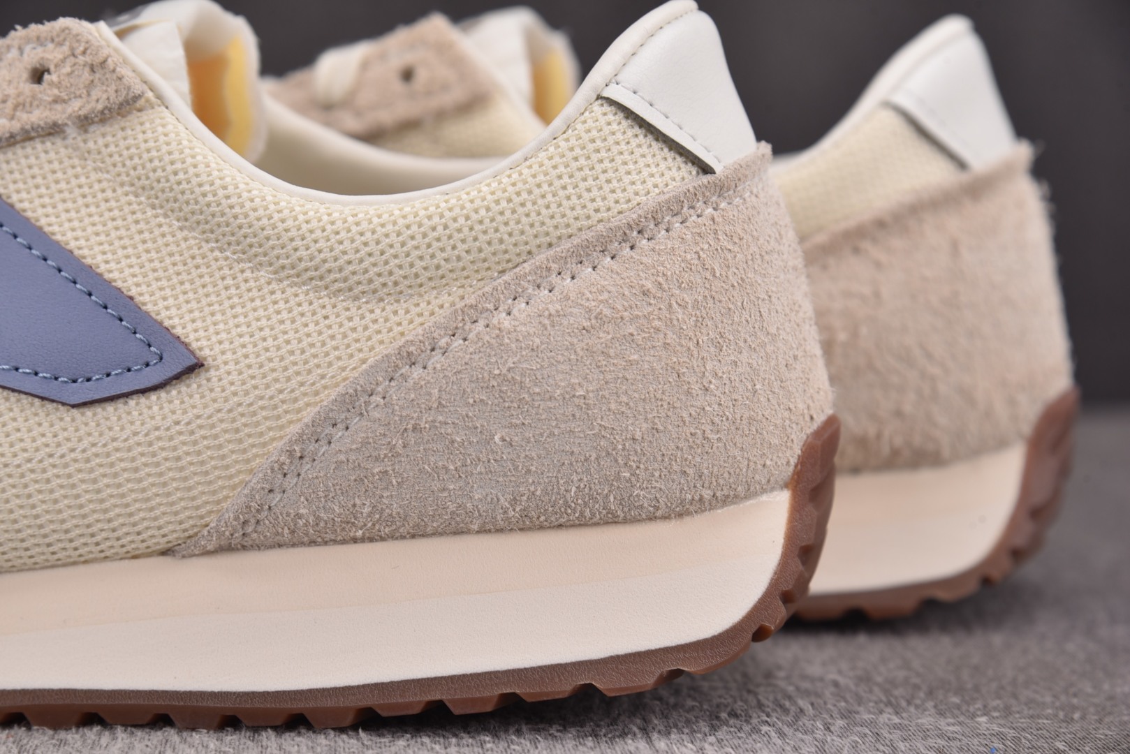 NB471 尺码36-47

纯原出品-New Balance 471 米蓝 U471AA YZ002-