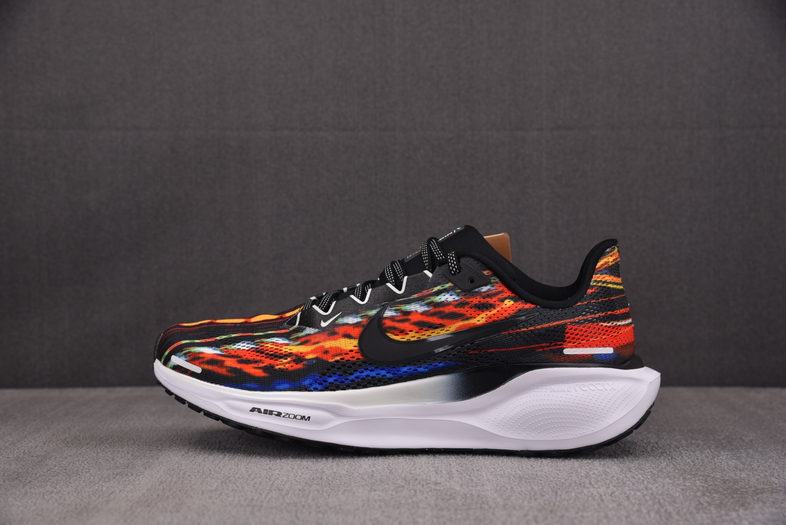 Zoom 尺码39-46

纯原出品-Air Zoom Pegasus 41 飞马41代 网面跑步鞋 I