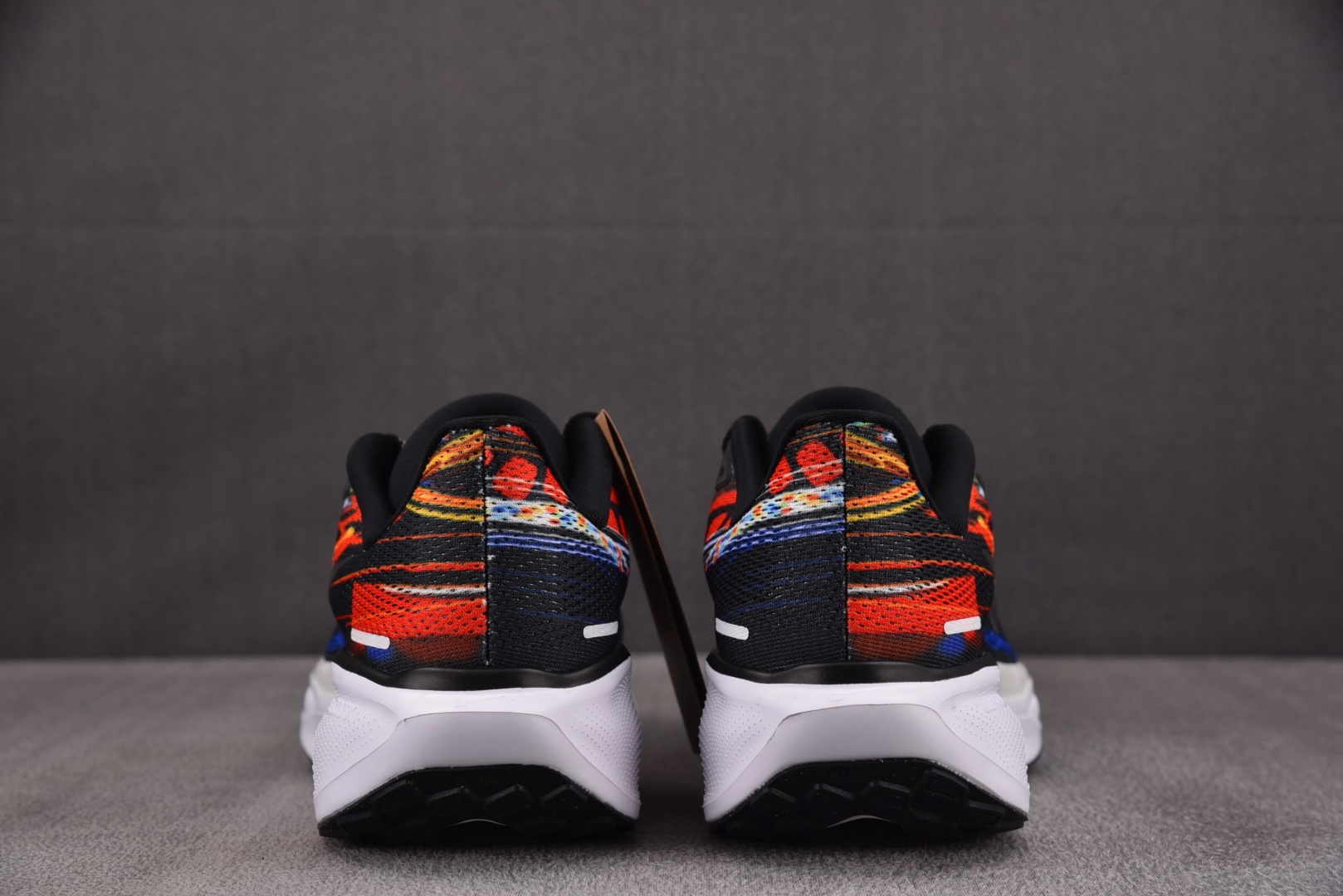 Zoom 尺码39-46

纯原出品-Air Zoom Pegasus 41 飞马41代 网面跑步鞋 I