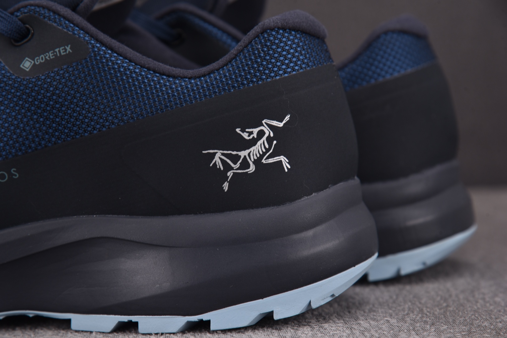 始祖鸟 尺码36-45

纯原版出品-Arcteryx Aerios FL Gore-Tex 藏青黑 Y