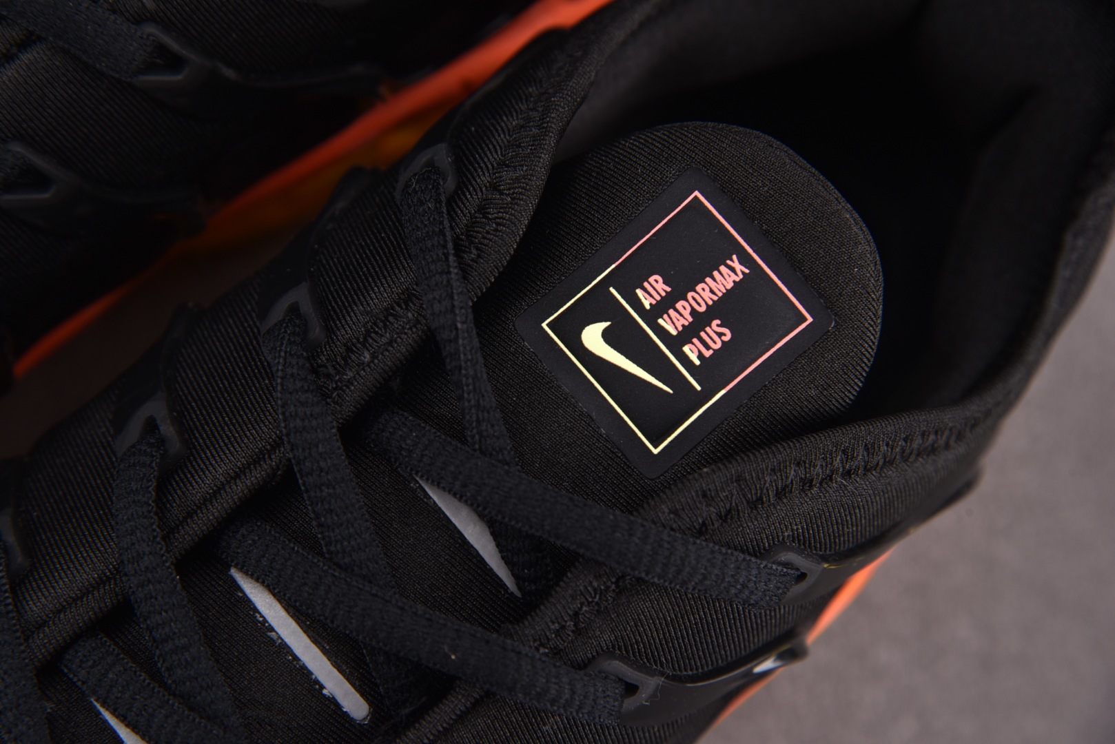  NK Air VaporMax Plus Fresh 黑橙 DJ5525-001 尺寸 39 40 4