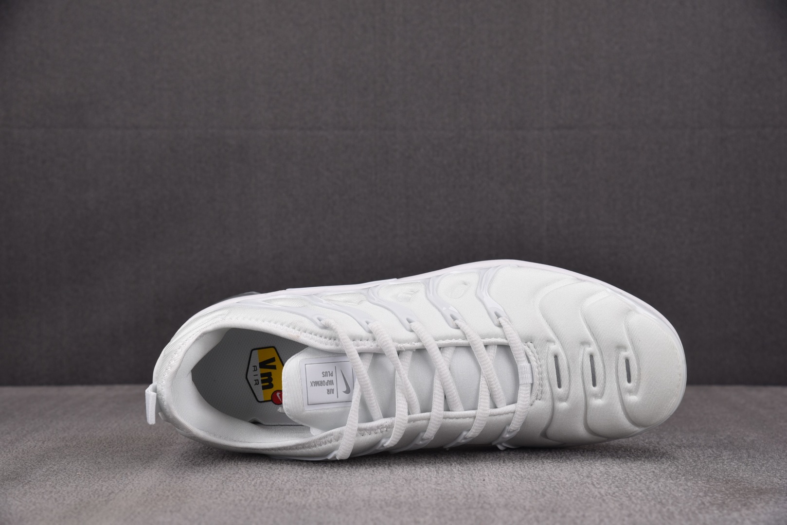  NK Air VaporMax Plus White 白色 -100 尺寸 39 40 40.5 41