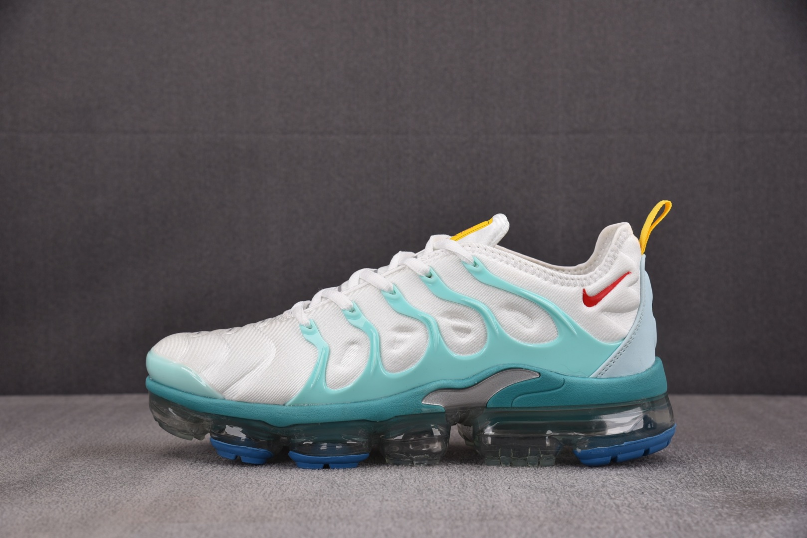  NK Air VaporMax Plus 白蓝 DQ7645-100 尺寸 39 40 40.5 41