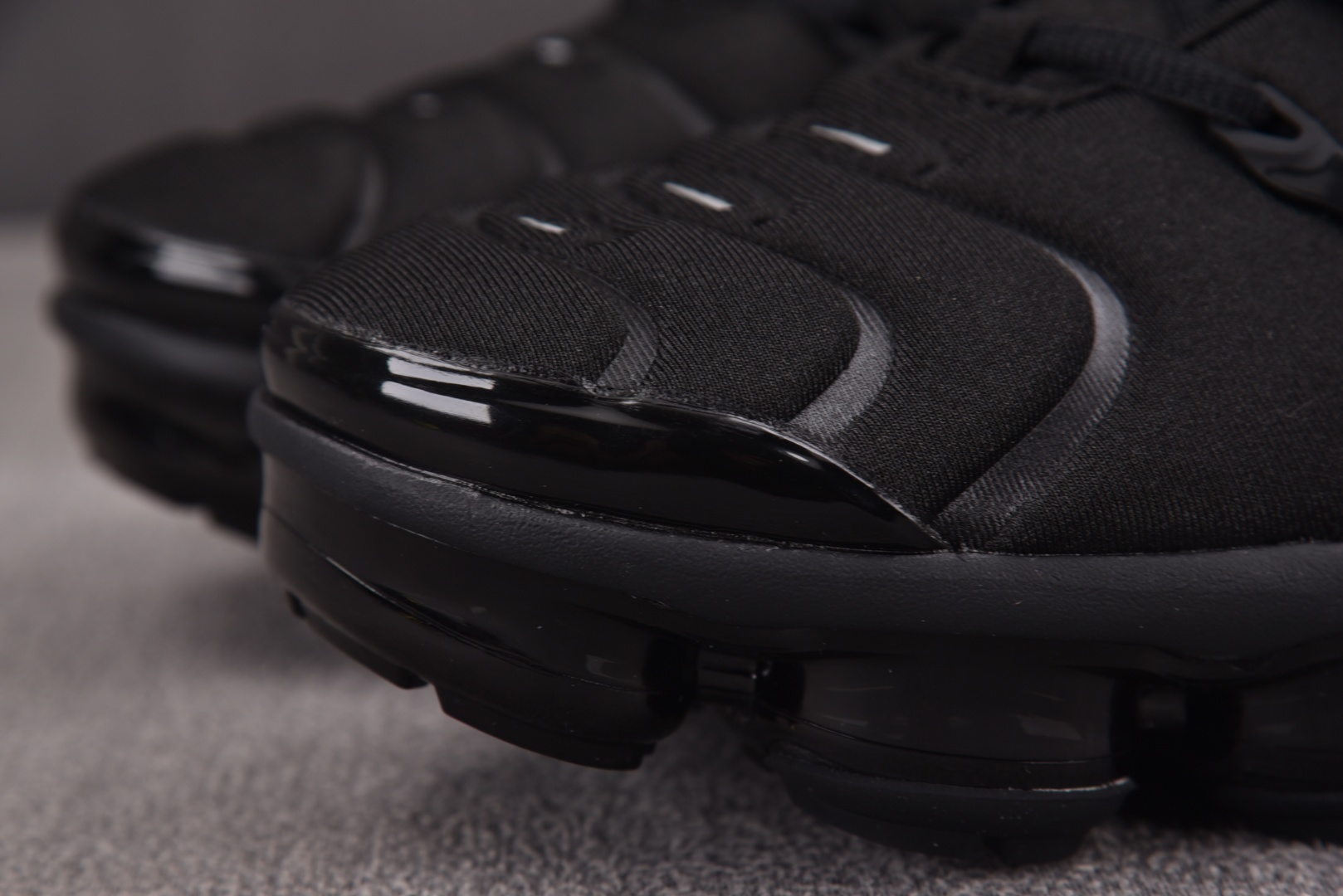  NK Air VaporMax Plus 黑橙 -007 尺寸 39 40 40.5 41 42 42