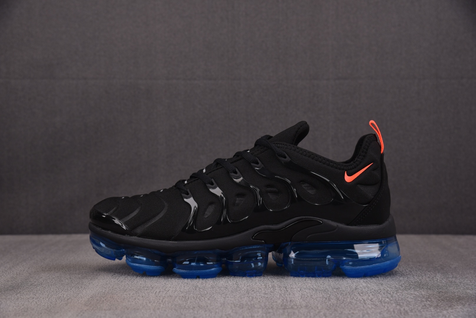  NK Air VaporMax Plus 黑蓝橙 DQ7626-001 尺寸 39 40 40.5 4