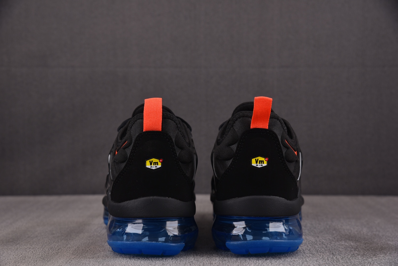  NK Air VaporMax Plus 黑蓝橙 DQ7626-001 尺寸 39 40 40.5 4