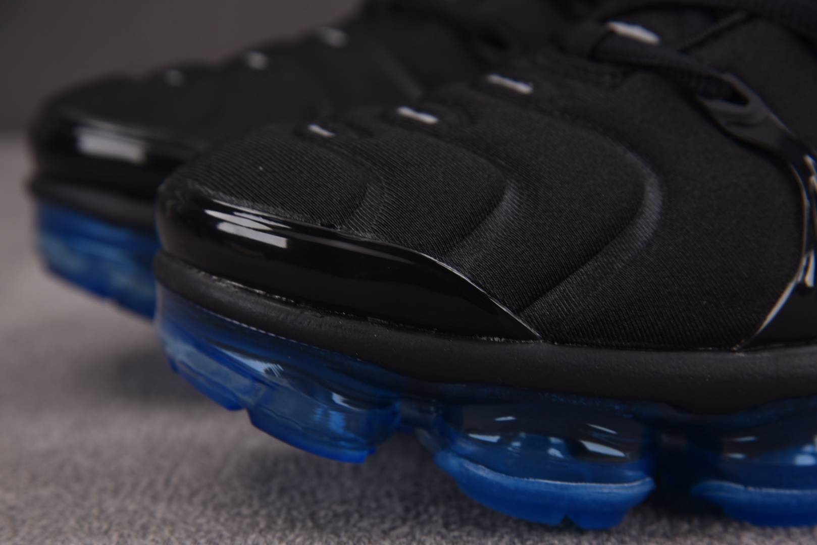  NK Air VaporMax Plus 黑蓝橙 DQ7626-001 尺寸 39 40 40.5 4