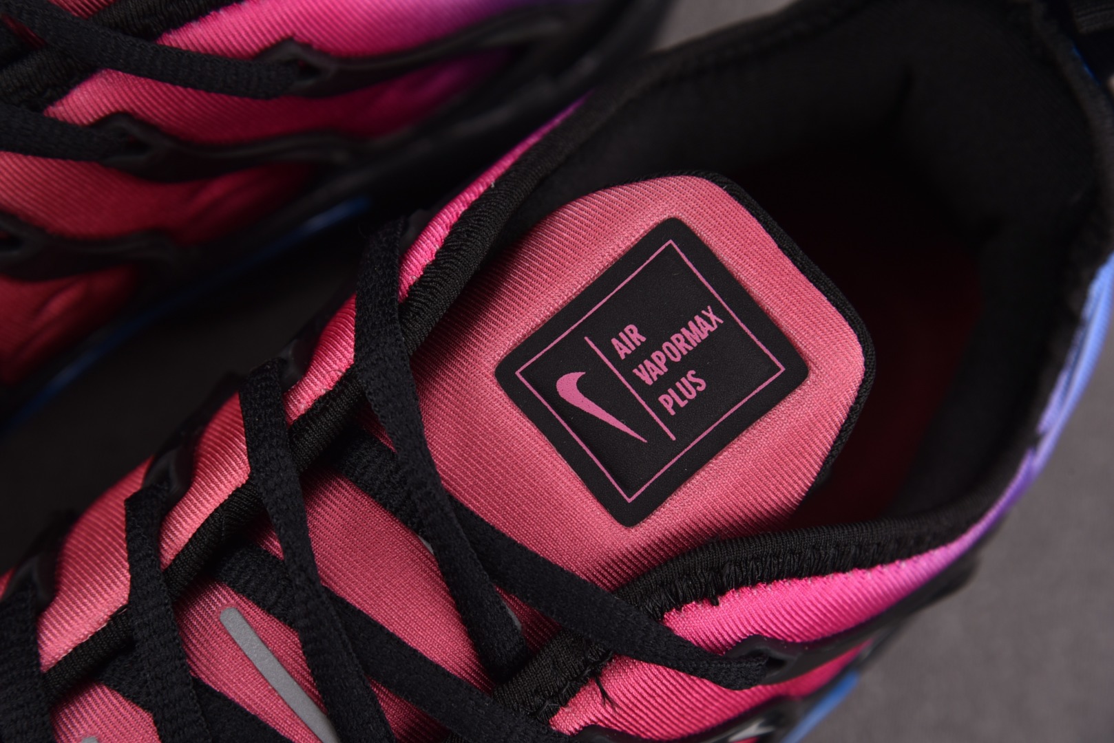  NK Air VaporMax Plus 红蓝黑 AO4550-001 尺寸 39 40 40.5 4