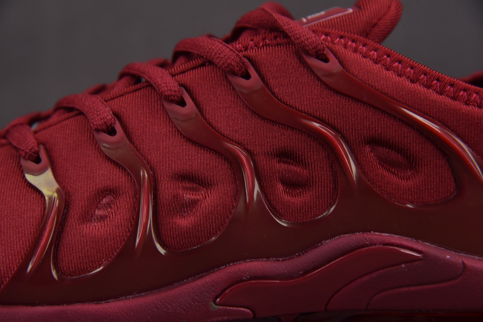  NK Air VaporMax Plus 酒红 -016 尺寸 39 40 40.5 41 42 42