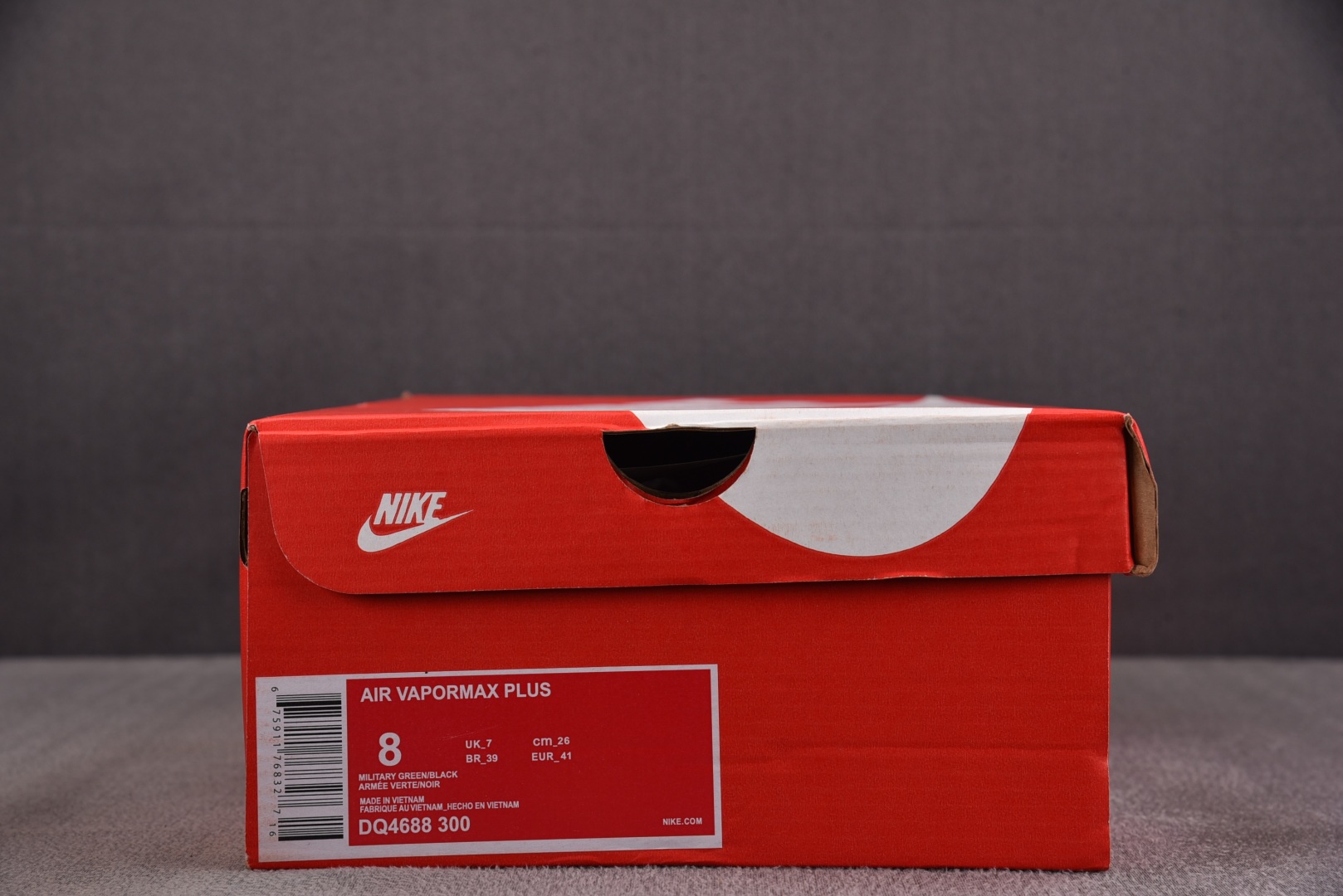  NK Air VaporMax Plus 军绿黑 AO4688-300 尺寸 39 40 40.5 4