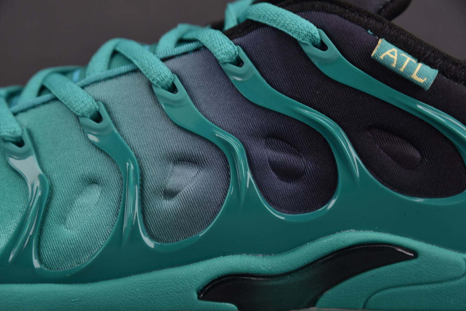  NK Air VaporMax Plus 绿色 DH0145-300 尺寸 39 40 40.5 41