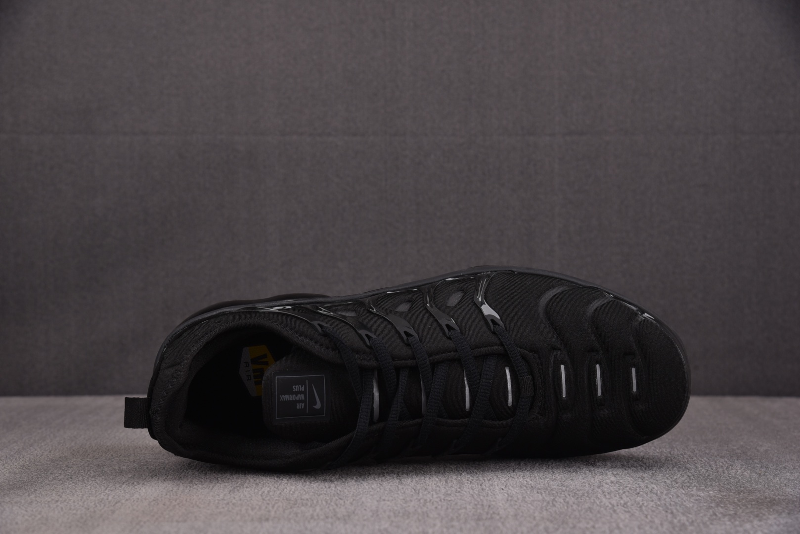  NK Air VaporMax Plus 全黑 -004 尺寸 39 40 40.5 41 42 42