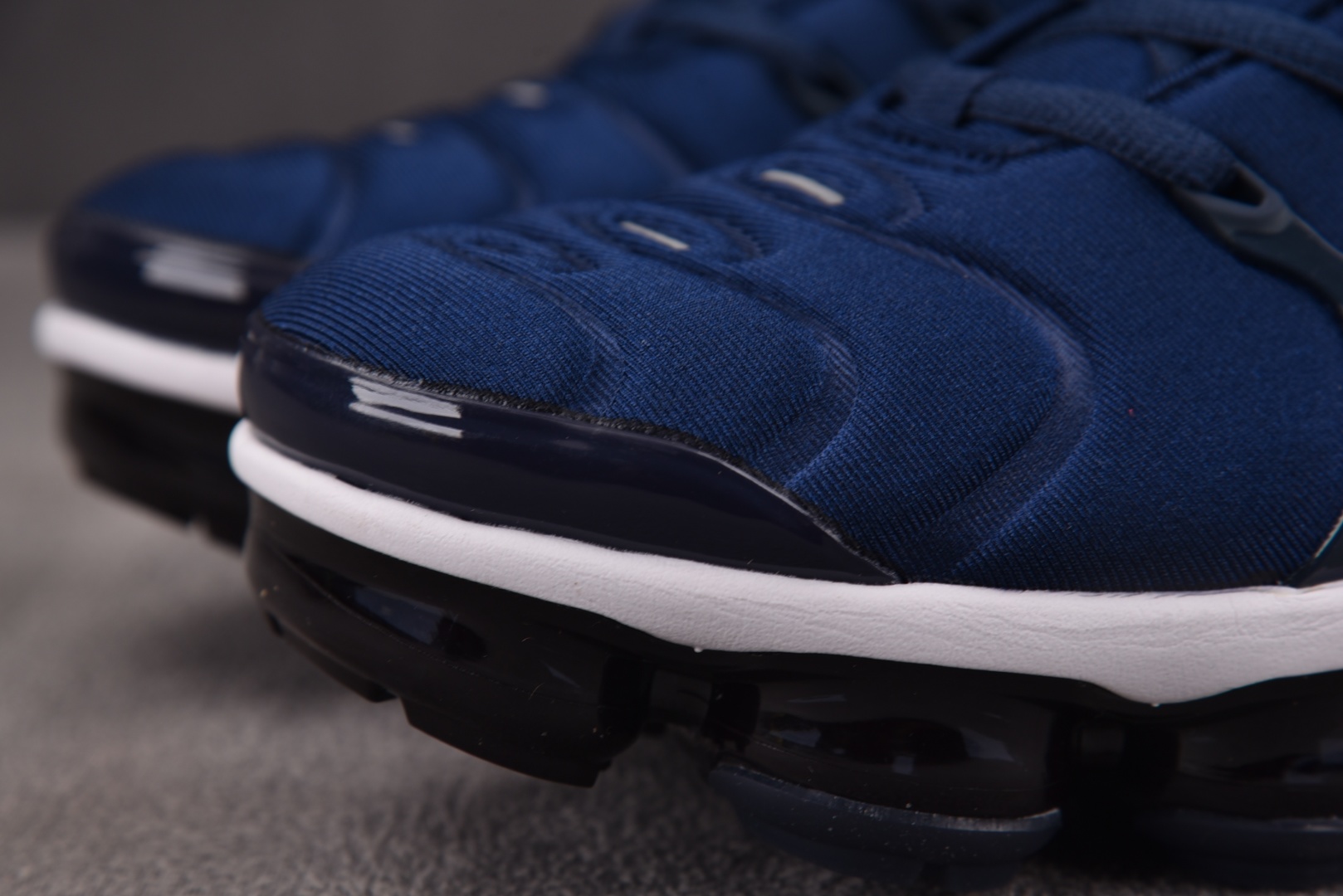  NK Air VaporMax Plus 深蓝 DH0611-400 尺寸 39 40 40.5 41