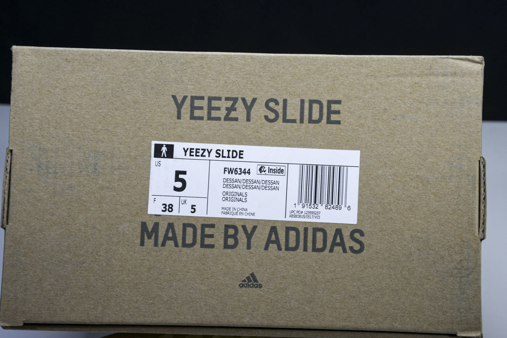  AD originals Yeezy Slide FW6344 尺寸 US4=36-37 US5=38