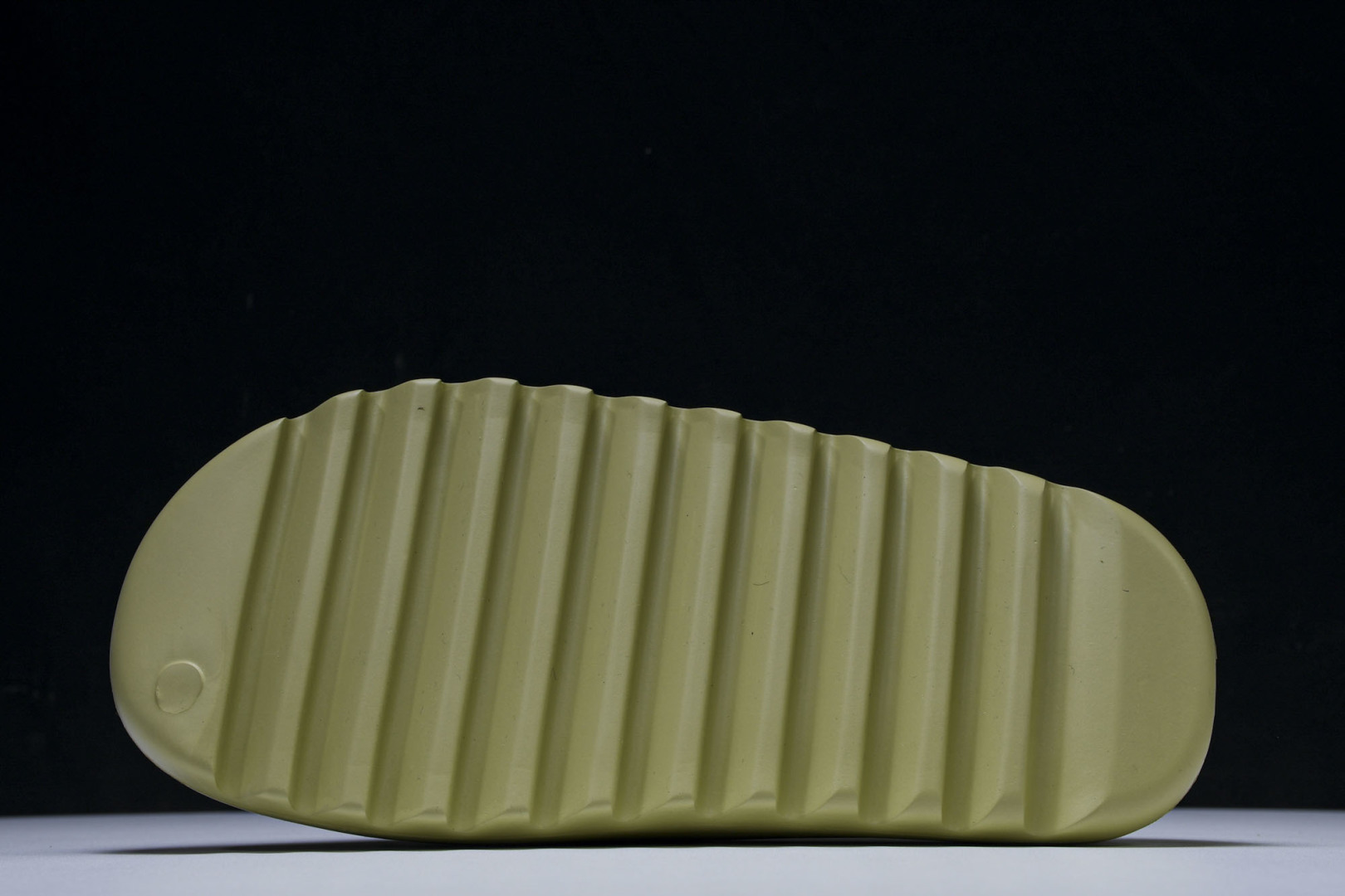  AD originals Yeezy Slide FX0494 尺寸 US4=36-37 US5=38