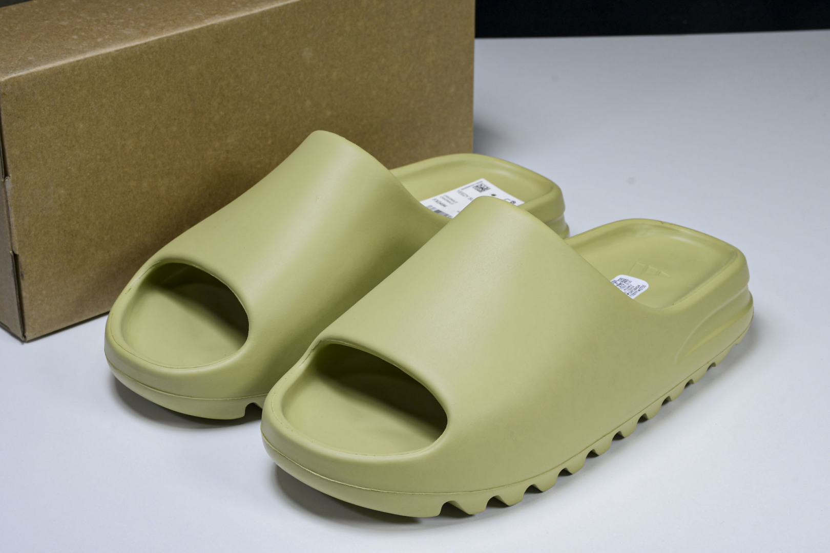  AD originals Yeezy Slide FX0494 尺寸 US4=36-37 US5=38