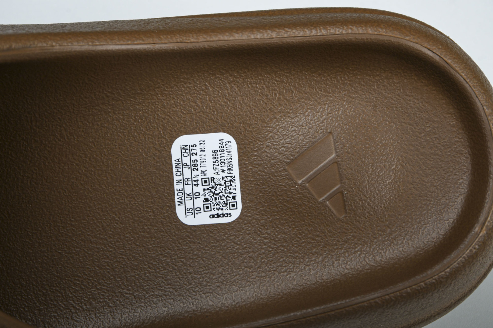  AD originals Yeezy Slide FZ5896 尺寸 US4=36-37 US5=38