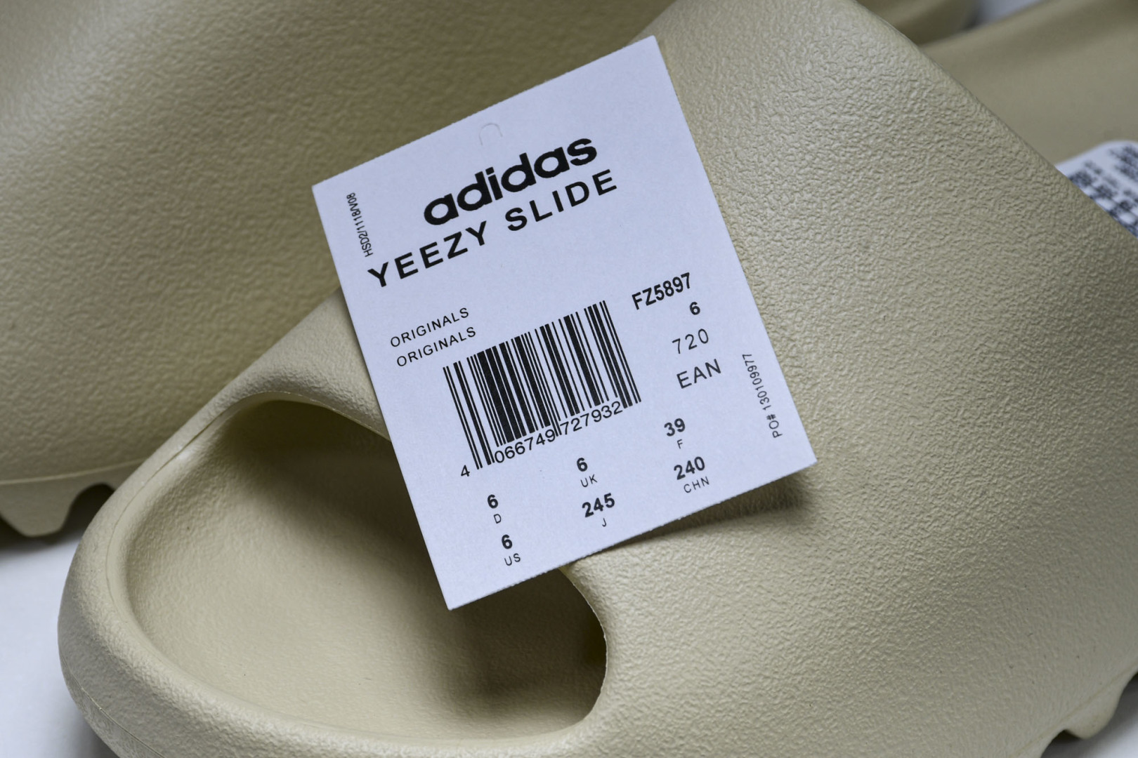  AD originals Yeezy Slide FZ5897 尺寸 US4=36-37 US5=38