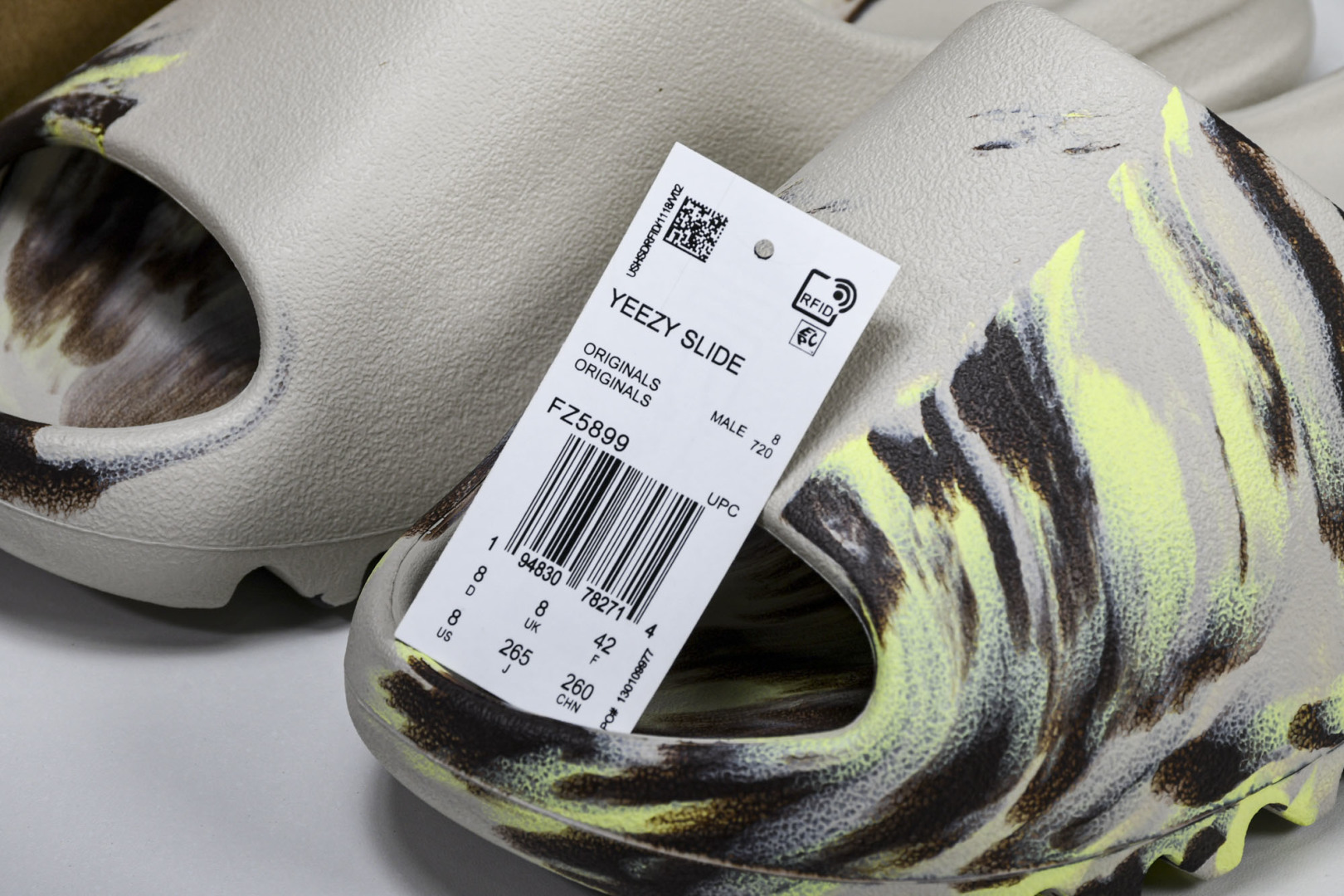  AD originals Yeezy Slide FZ5899 尺寸 US4=36-37 US5=38