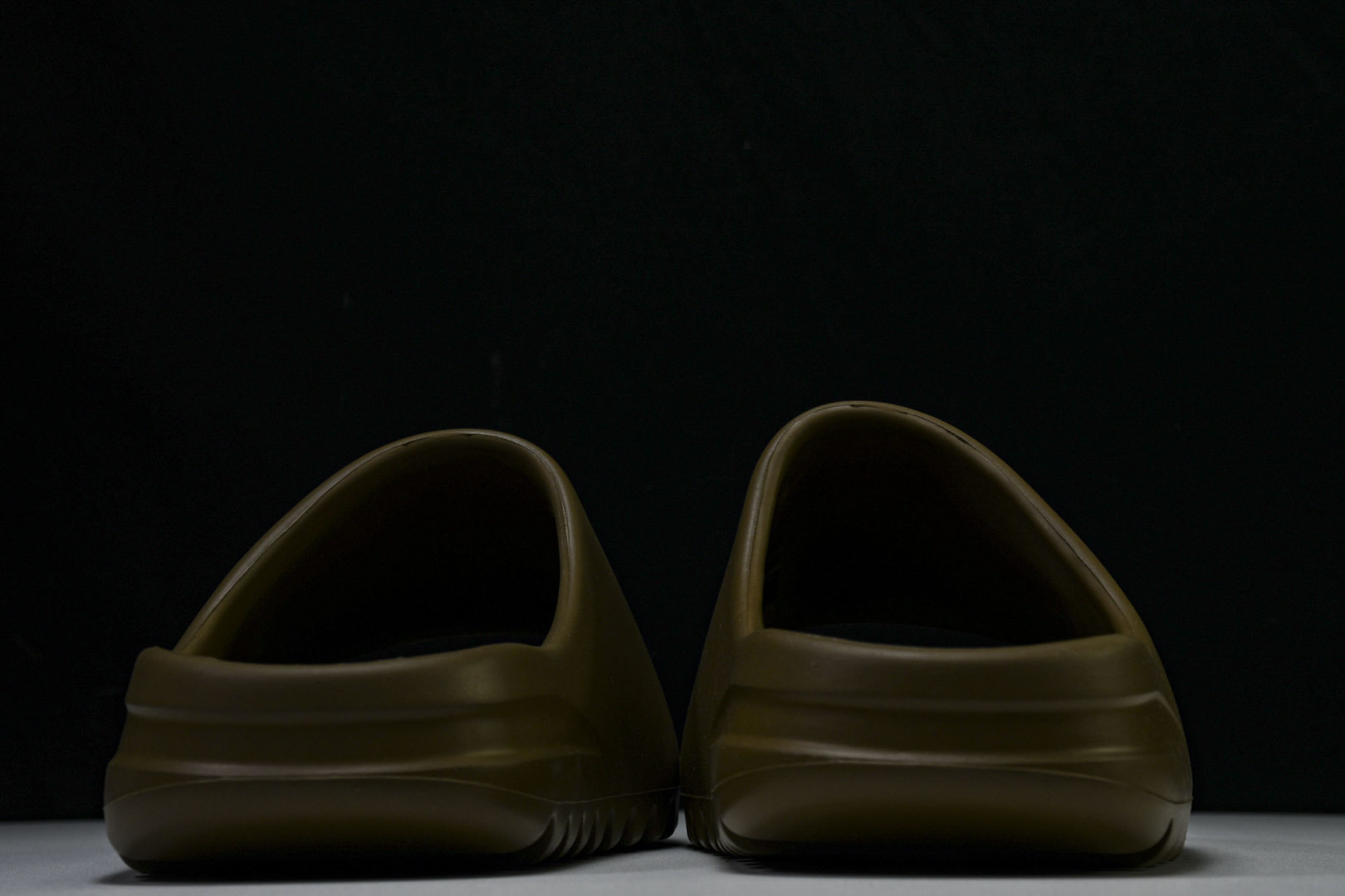  AD originals Yeezy Slide G55492 尺寸 US4=36-37 US5=38