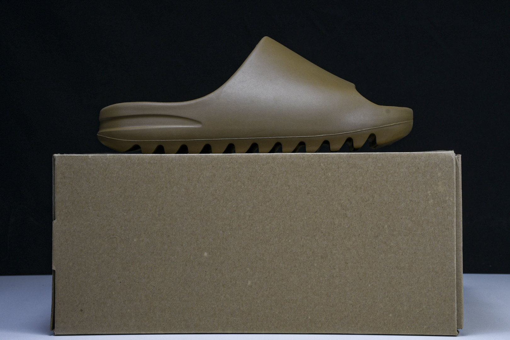  AD originals Yeezy Slide G55492 尺寸 US4=36-37 US5=38