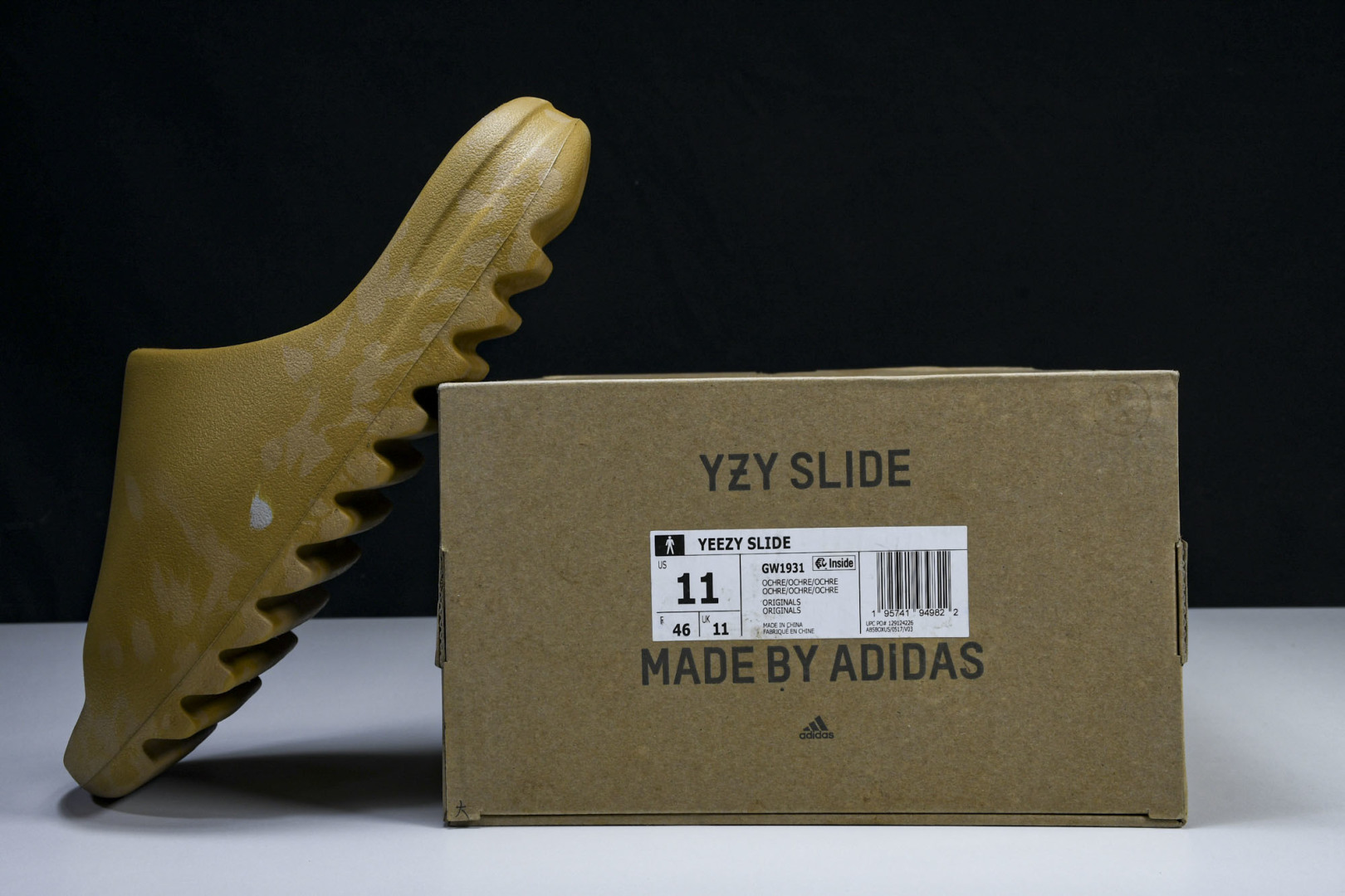 AD originals Yeezy Slide GW1931 尺寸 US4=36-37 US5=38