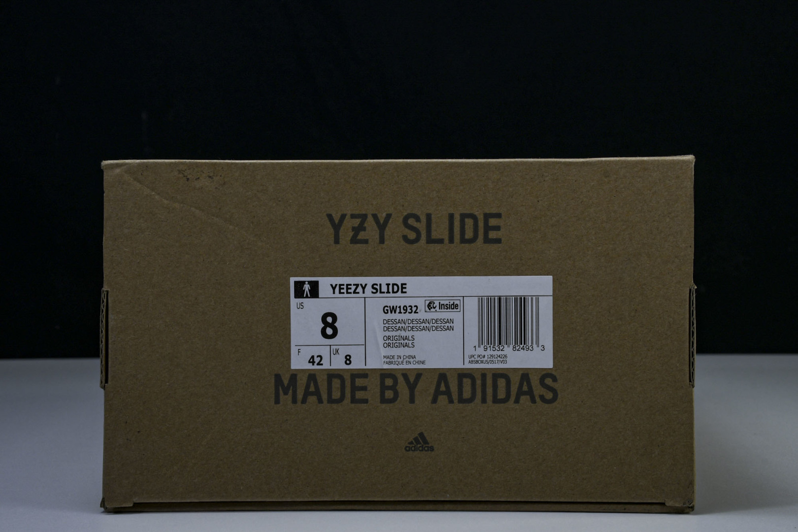  AD originals Yeezy Slide GW1932 尺寸 US4=36-37 US5=38