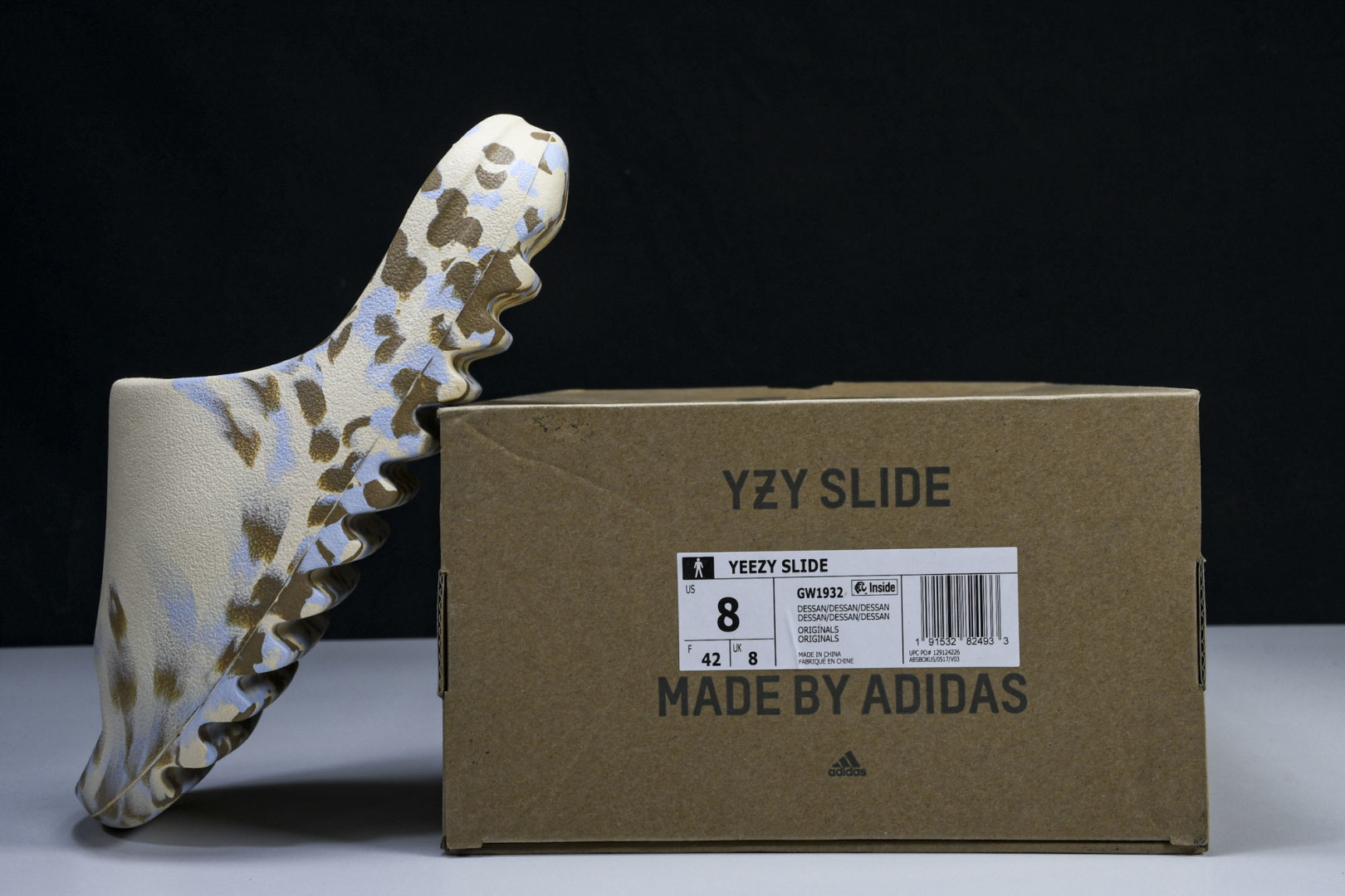  AD originals Yeezy Slide GW1932 尺寸 US4=36-37 US5=38