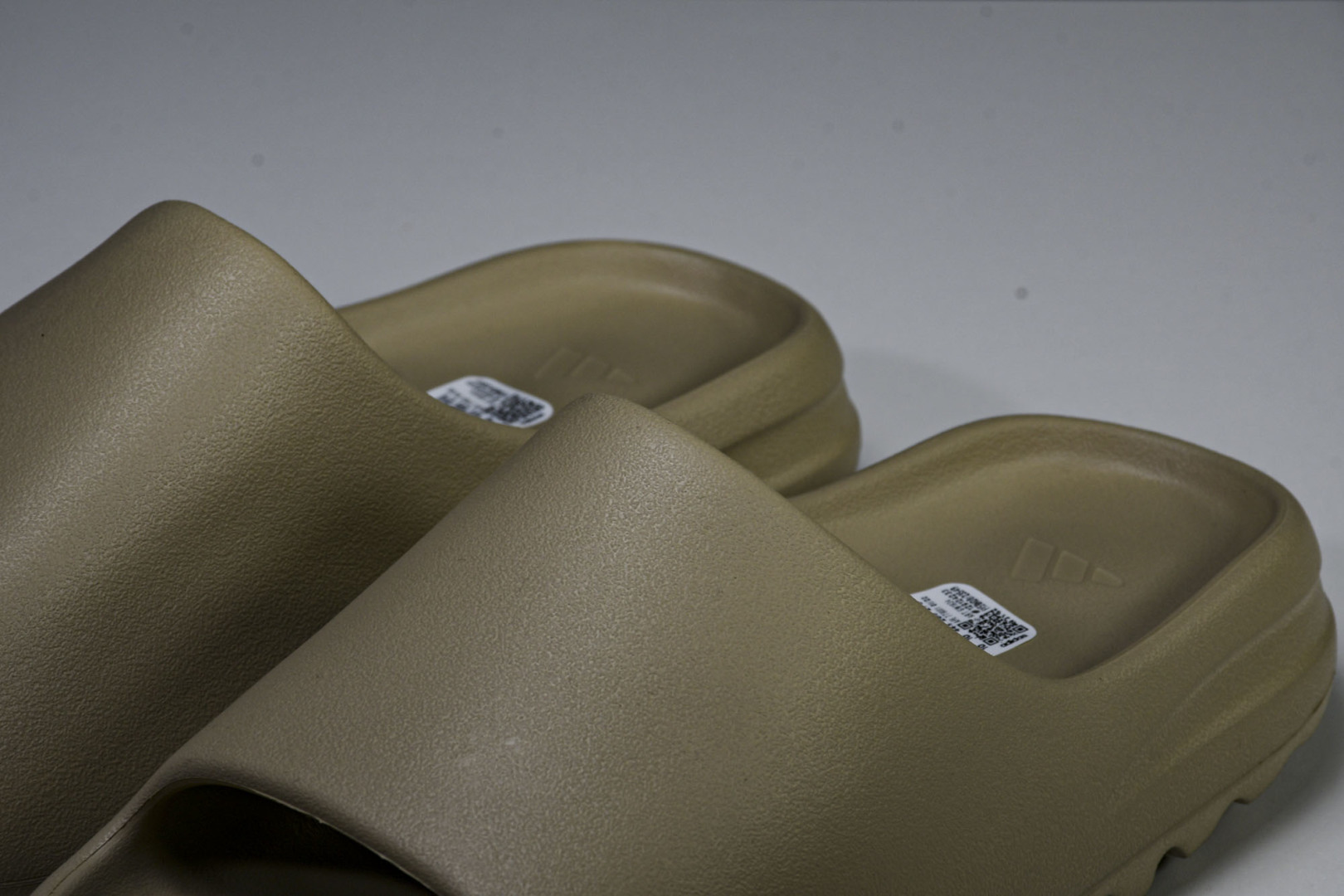  AD originals Yeezy Slide GW1934 尺寸 US4=36-37 US5=38